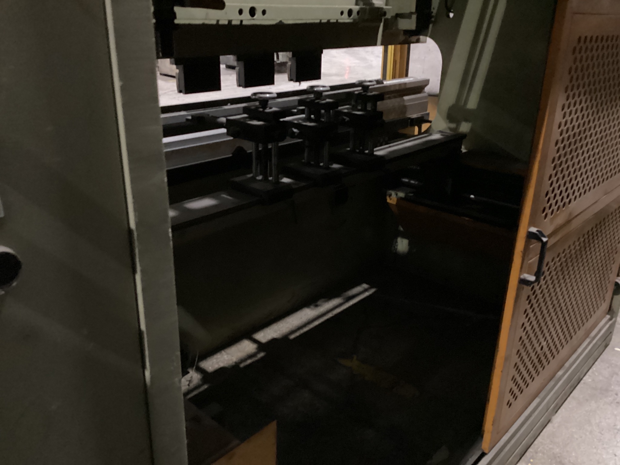 ACRA-BEND US888 CNC Hydraulic Press Brake USED 9