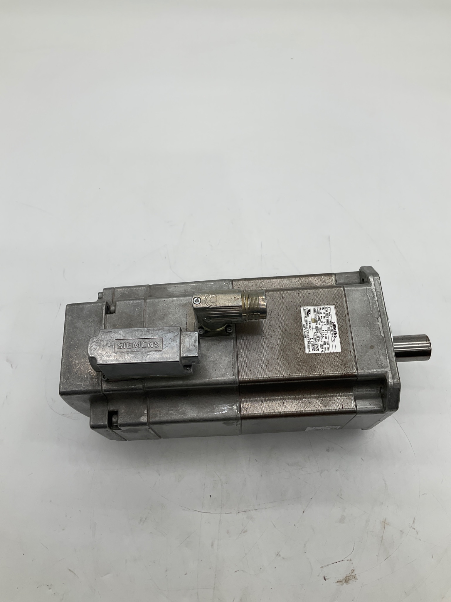 SIEMENS 1FK7063-5AF71-1FH2 SIMOTICS S Synchronous Servo Motor USED 1