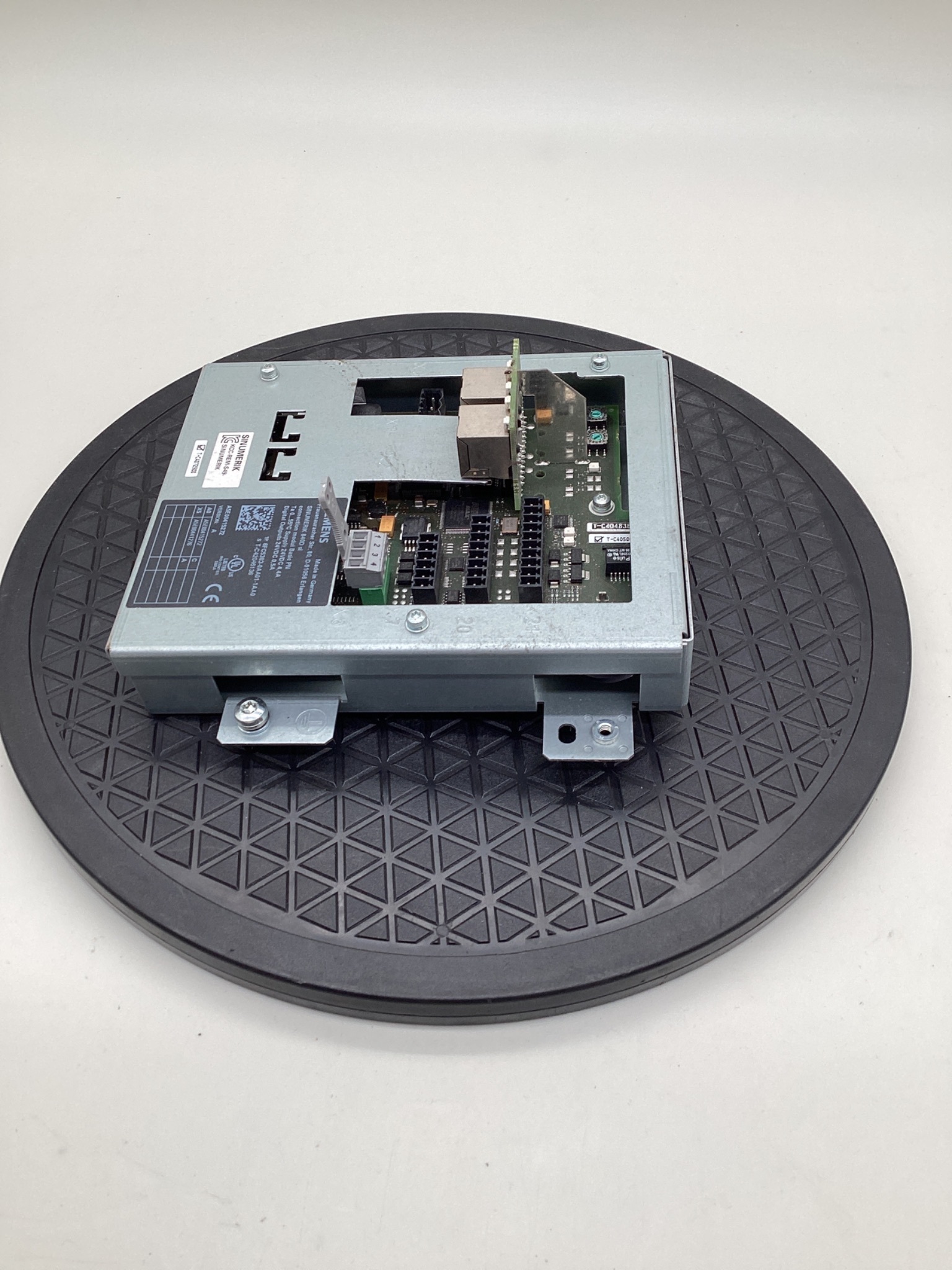 SIEMENS 6FC5303-0AA01-1AA0 SINUMERIK 840D sl Connection Module Basic PN USED 2