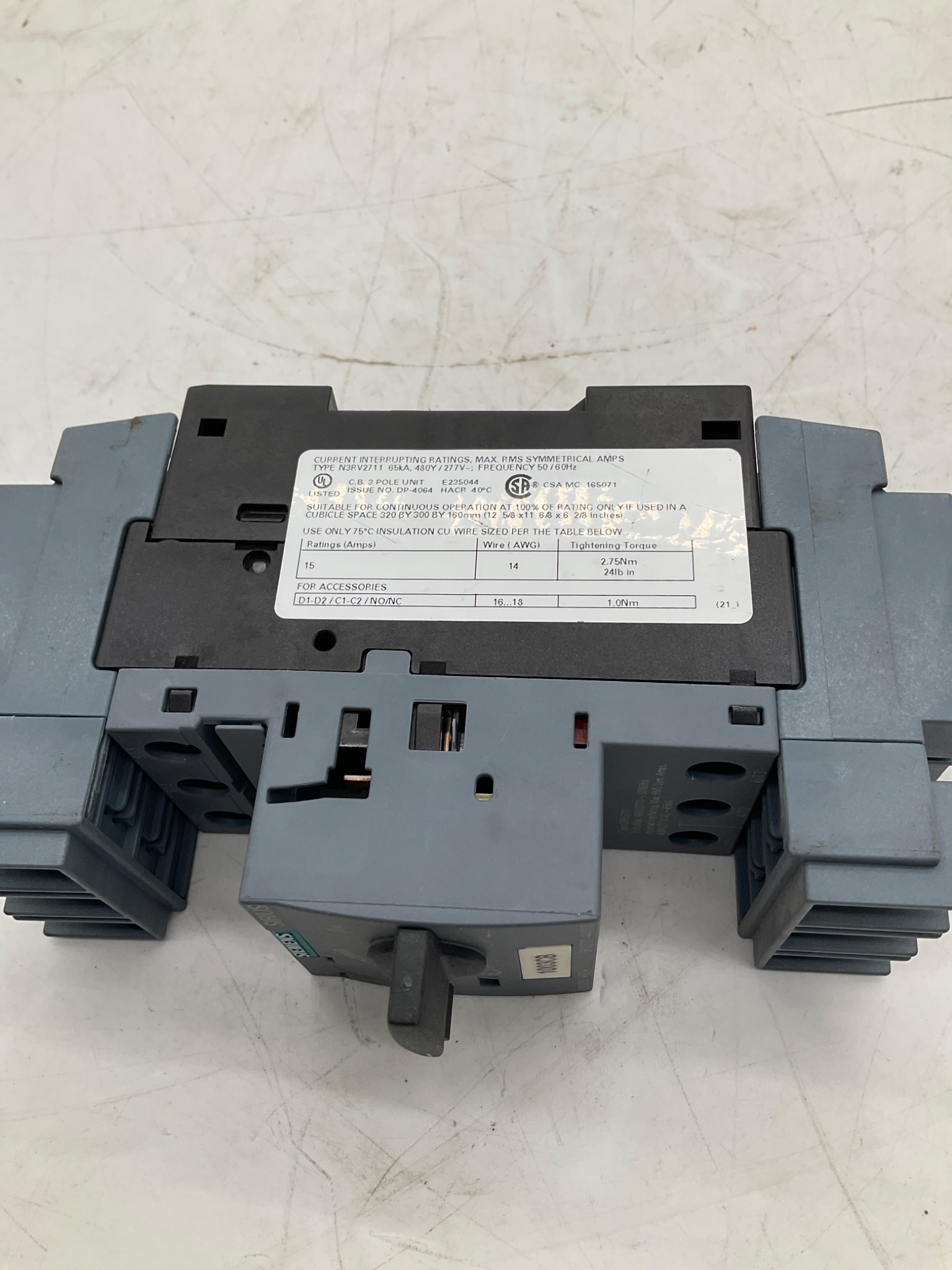 SIEMENS 3RV2711-4AD10 SIRIUS Circuit Breaker Size S00 3-Pole USED 4