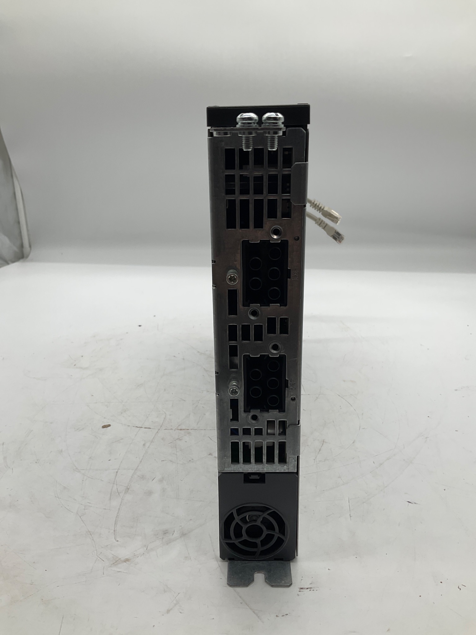 SIEMENS 6SL3120-2TE15-0AA3 SINAMICS Double Motor Module USED 1