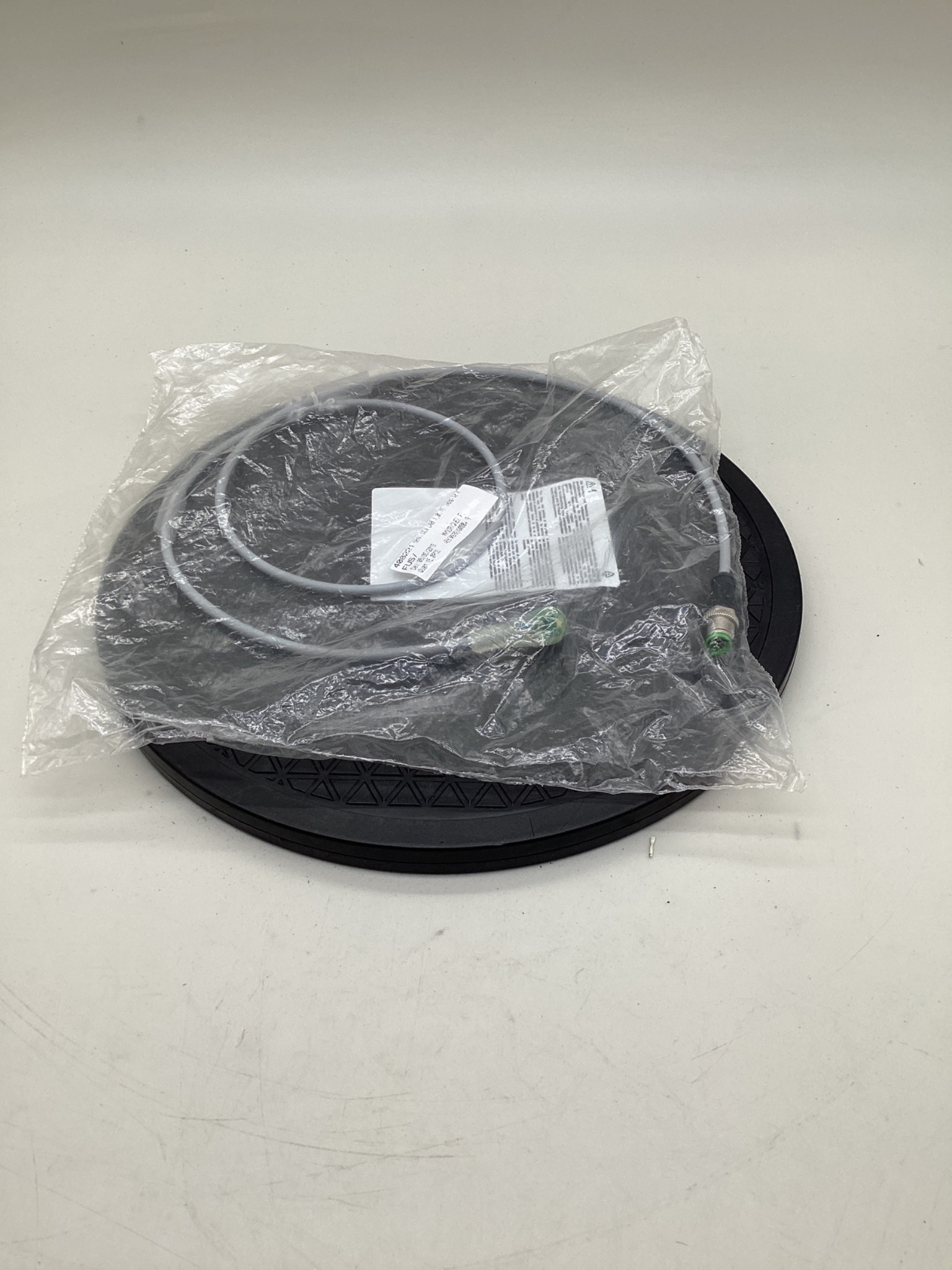MURR ELEKTRONIK 7000-40341-2340100 M12 Male to M12 Female LED Cordset 1M NEW 2