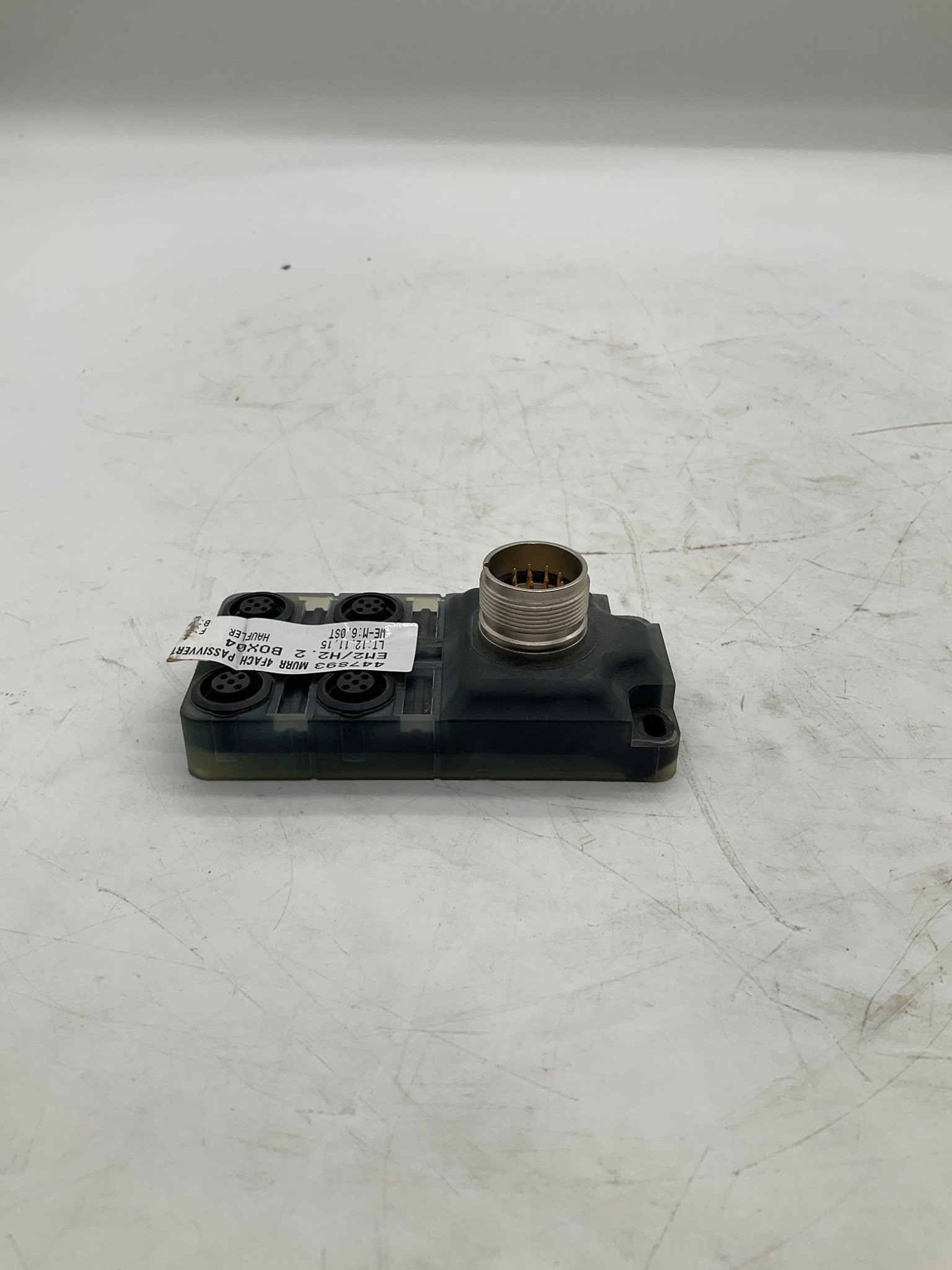 MURR ELEKTRONIK 8000-84530-0000000 Exact12 4-Port Passive Distributor USED 2