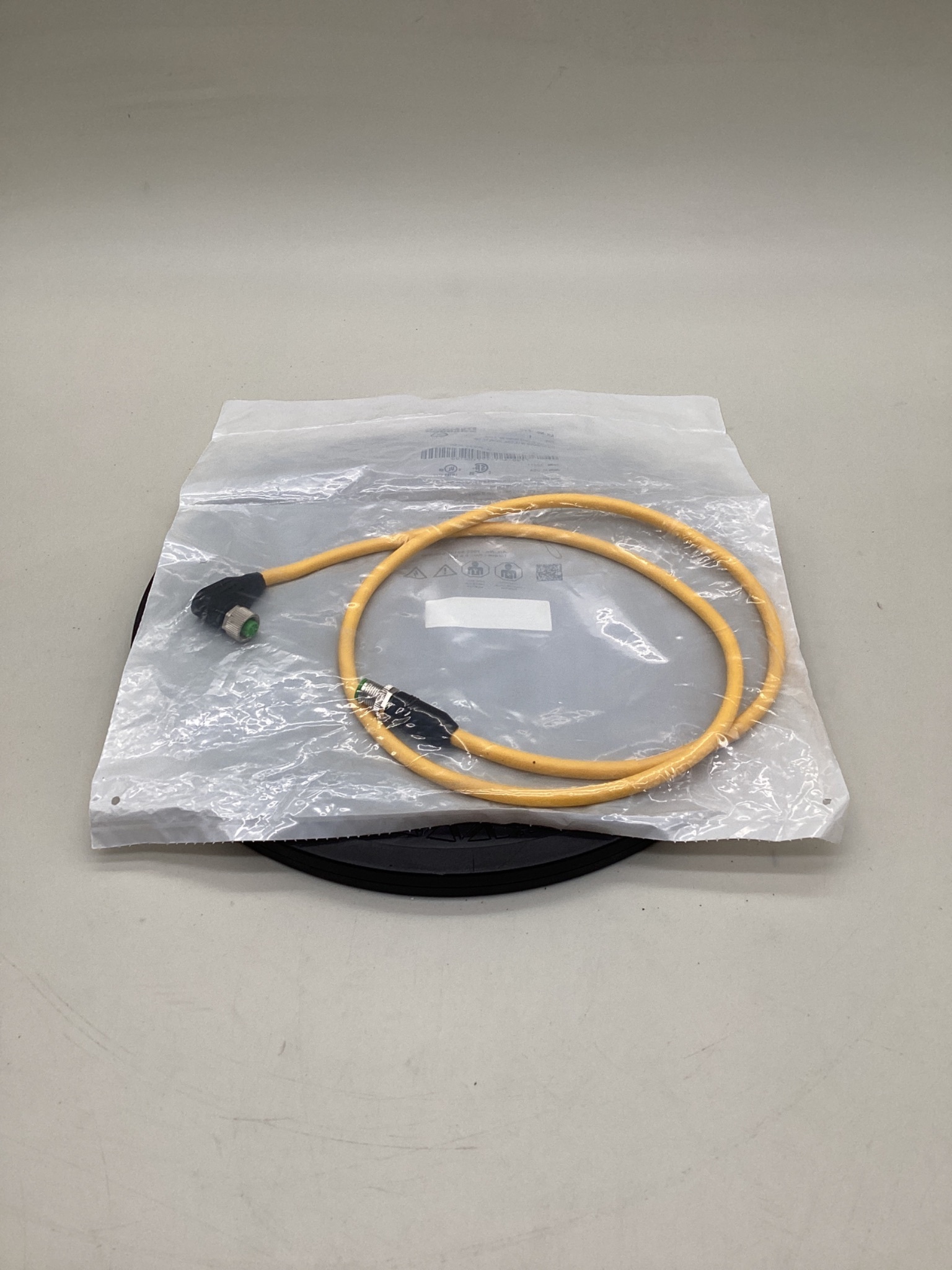 MURR ELEKTRONIK 7700-40121-1500100 M12 Male to M12 Female A-Coded Cordset 1M NEW 2