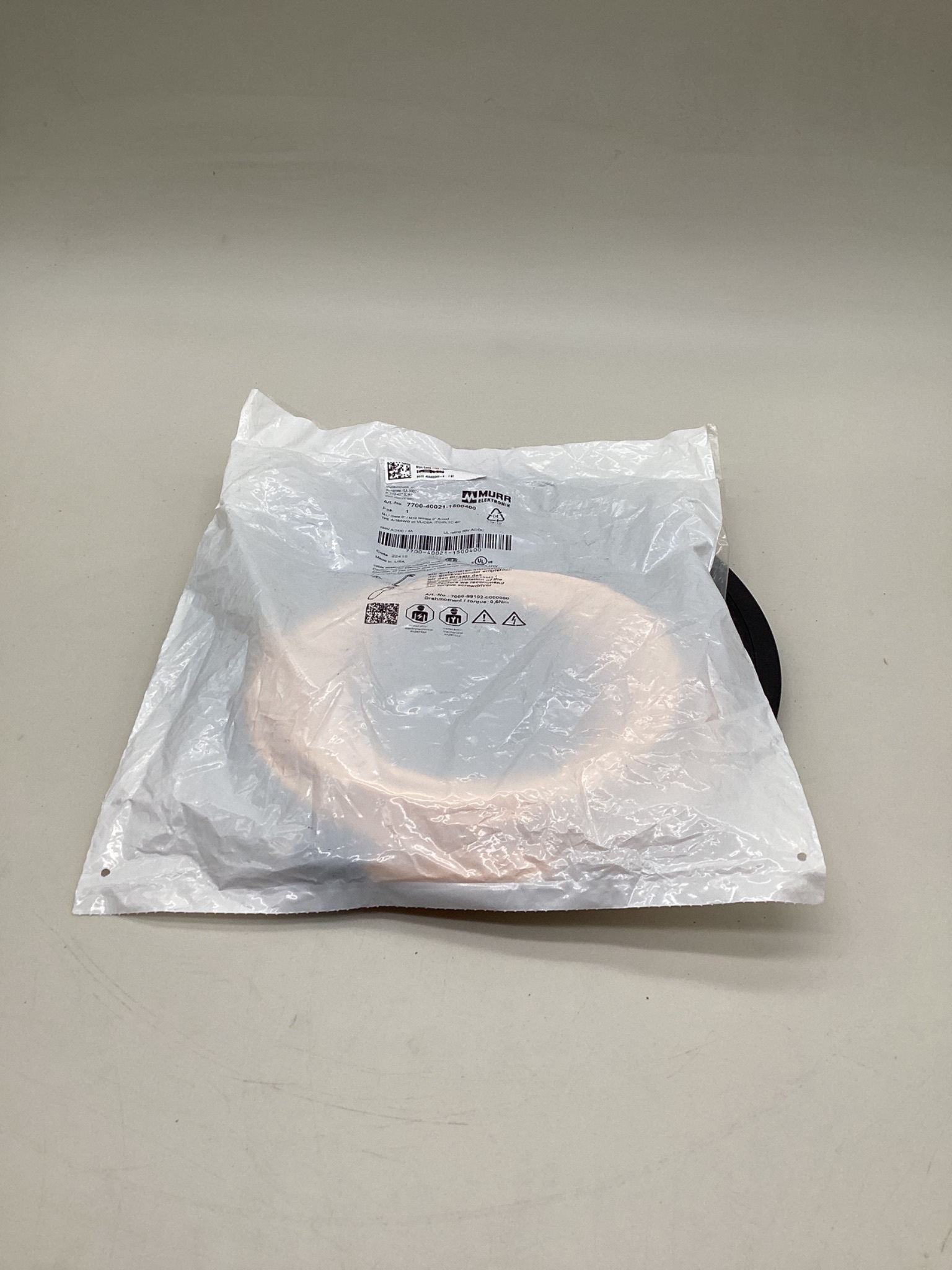 MURR ELEKTRONIK 7700-40021-1500400 M12 Male to M12 Female A-Coded Cordset 4M NEW 0
