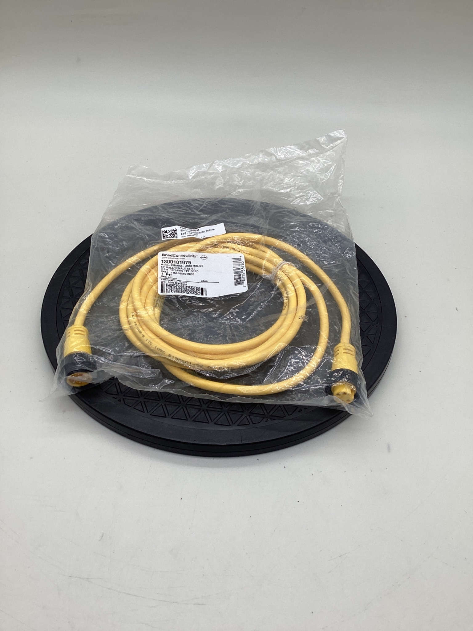 BRAD CONNECTIVITY 1300101975 Mini-Change 5-Pole Male/Female Cordset 3M NEW 0