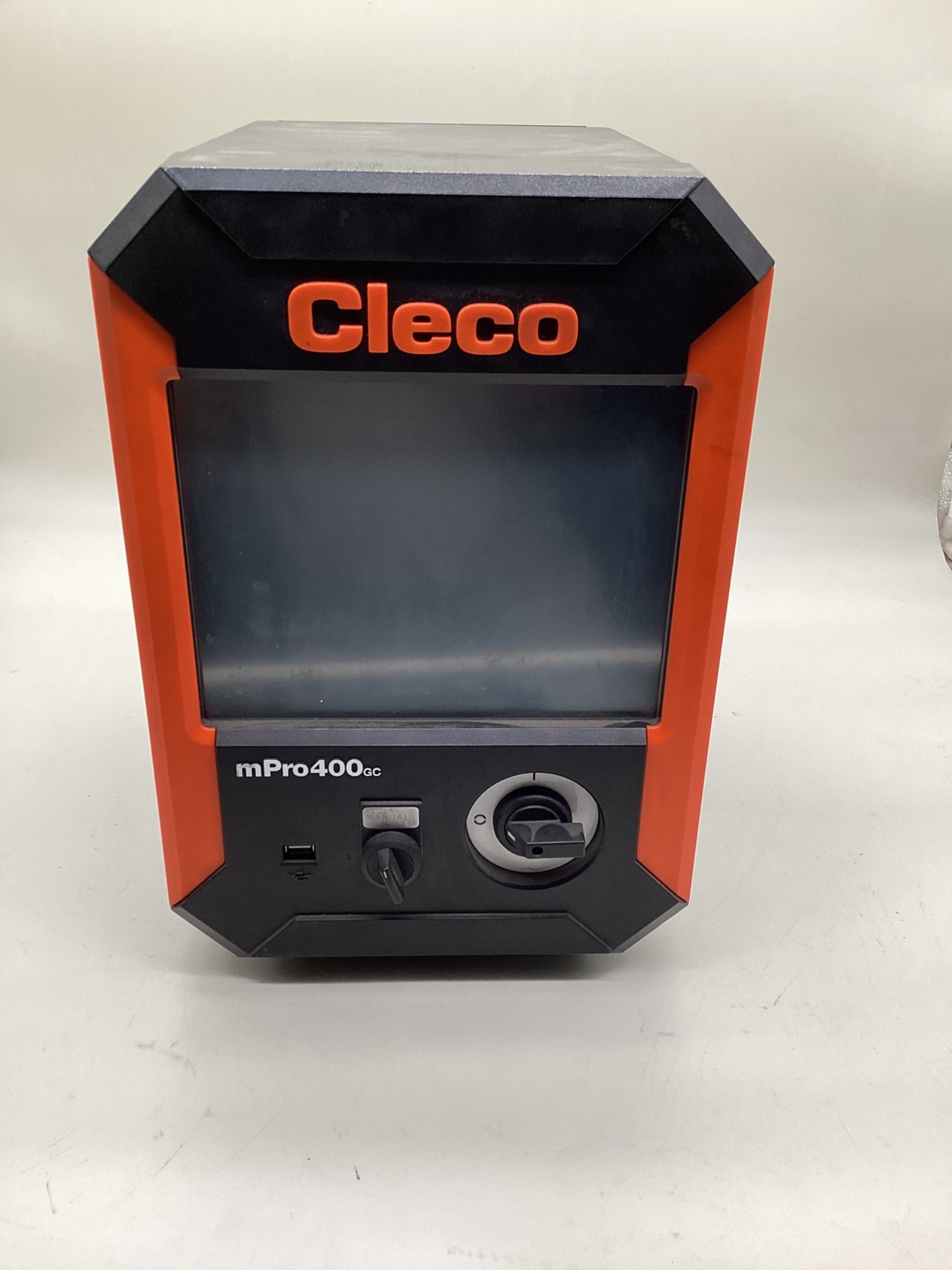 Cleco 48EAE175AX6 Angle Nutrunner with mPro400GC-P001 Controller USED 1