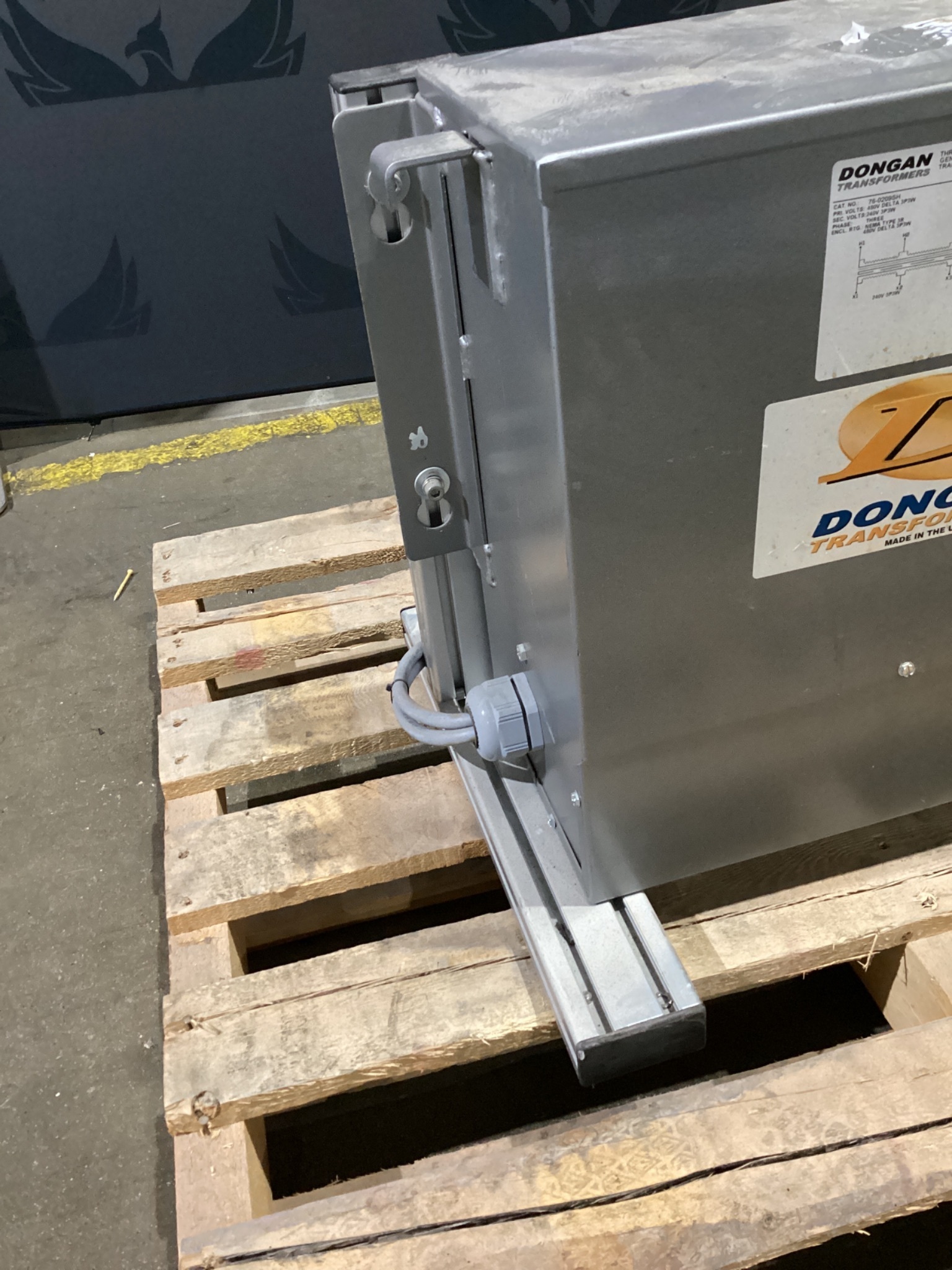 DONGAN 76-0209SH 9 KVA Delta-Delta Power Transformer NEMA 3R USED 3