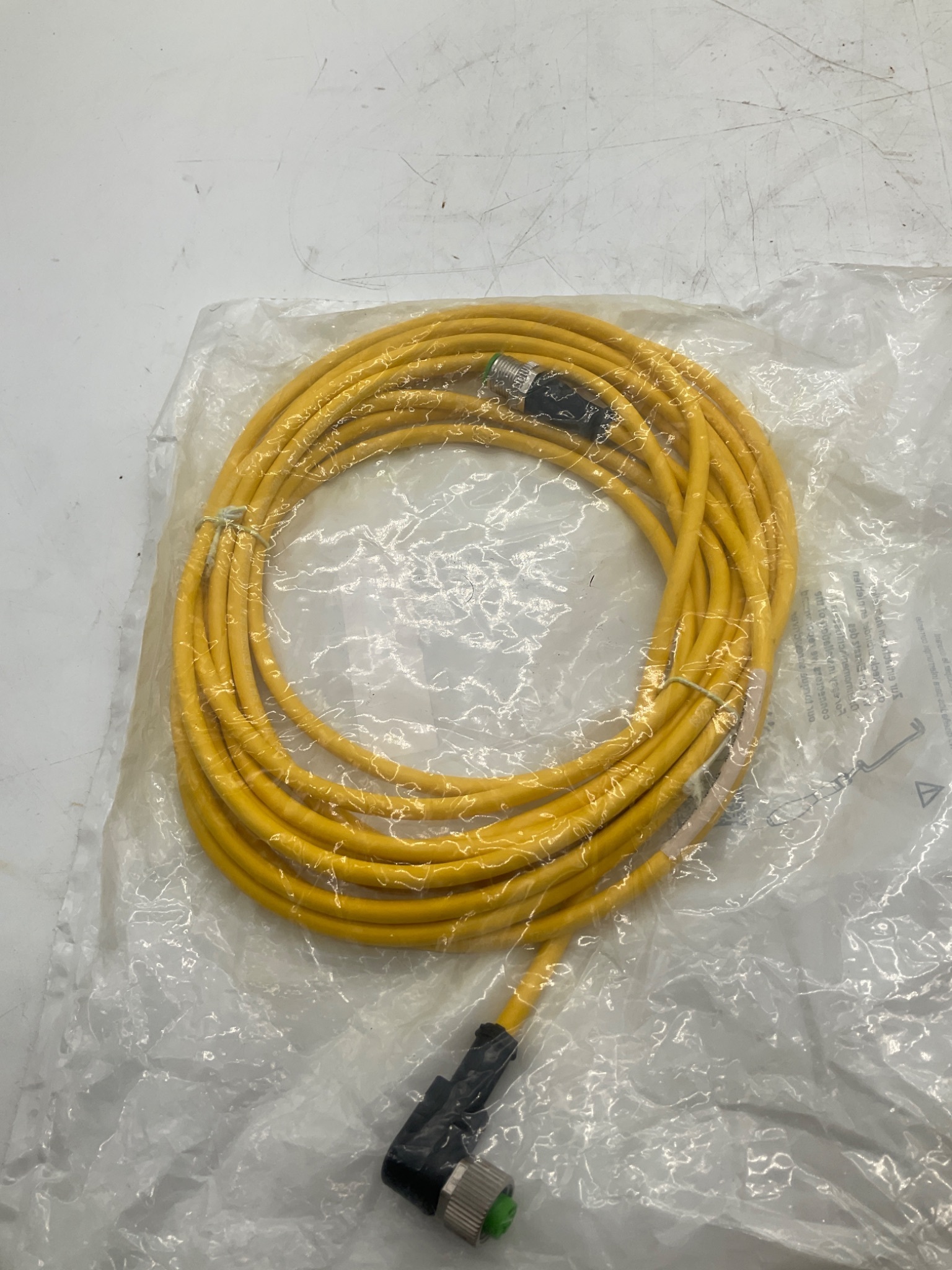 MURR ELEKTRONIK 7700-40121-U040500 M12 Male to M12 Female A-Coded Cordset 5M NEW 2