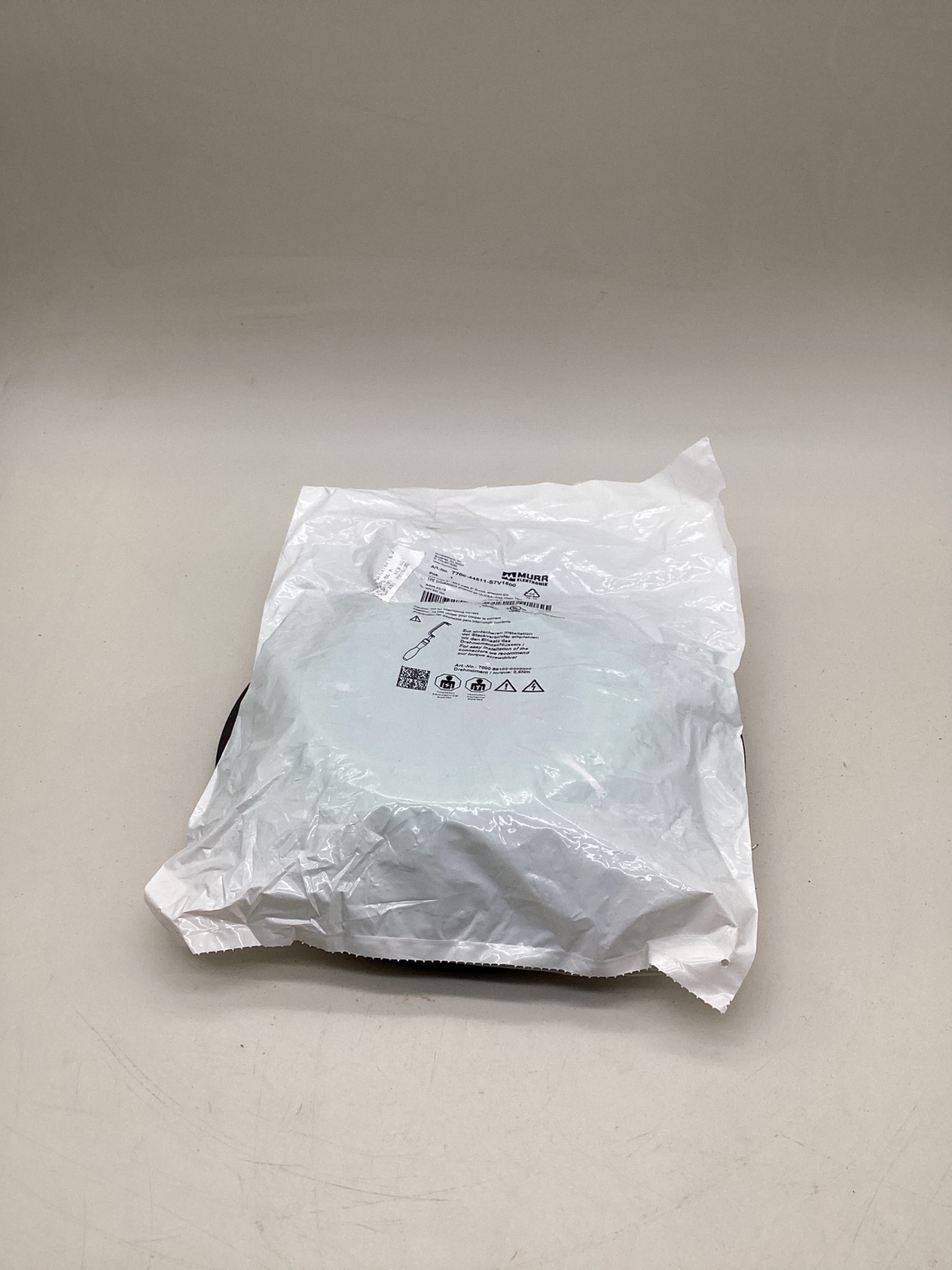 MURR ELEKTRONIK 7700-44511-S7V1500 M12 D-Coded Ethernet Cordset 15M NEW 0