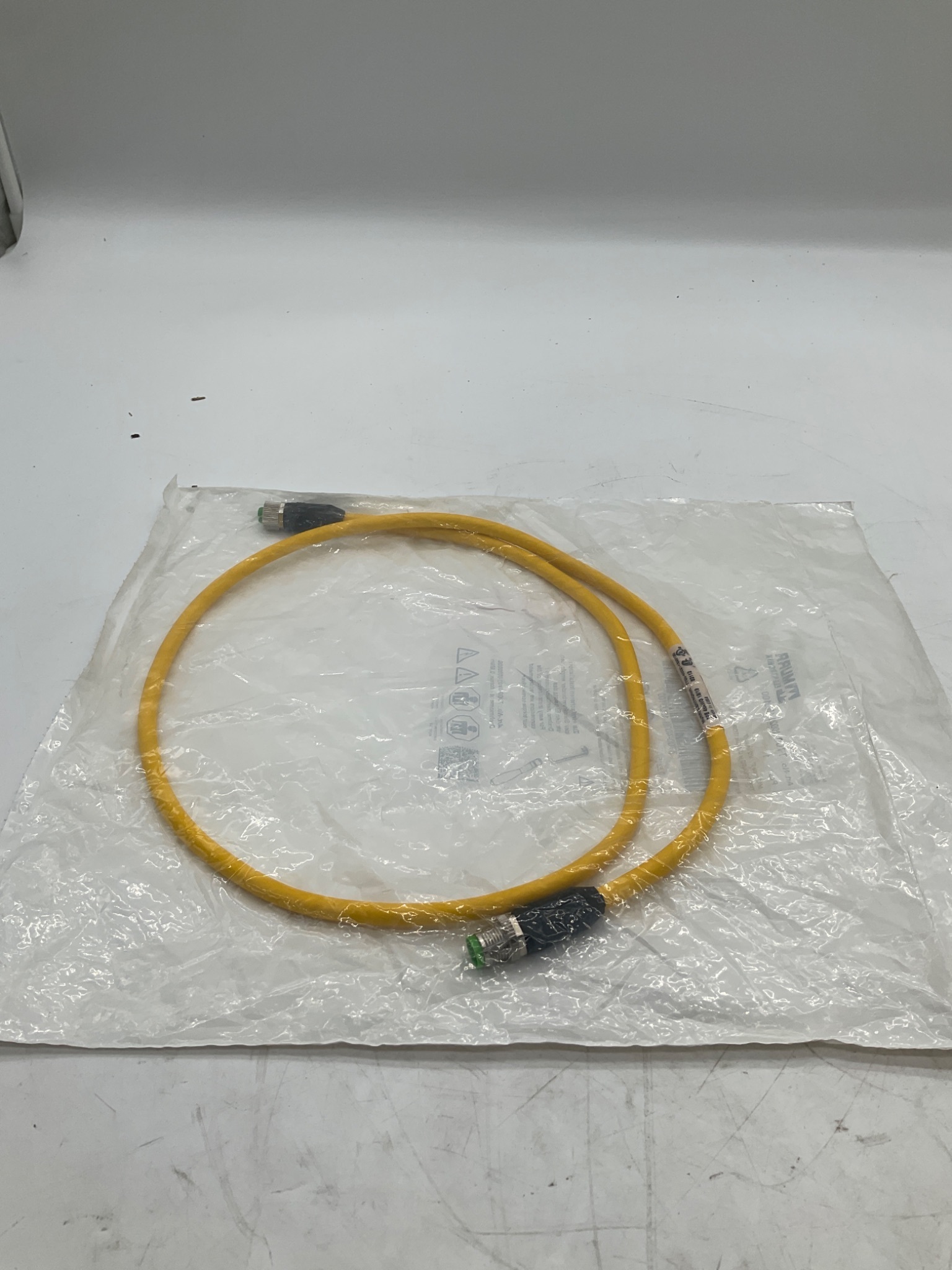 MURR ELEKTRONIK 7700-40021-1500100 M12 A-Coded Male/Female Cordset 1M NEW 2