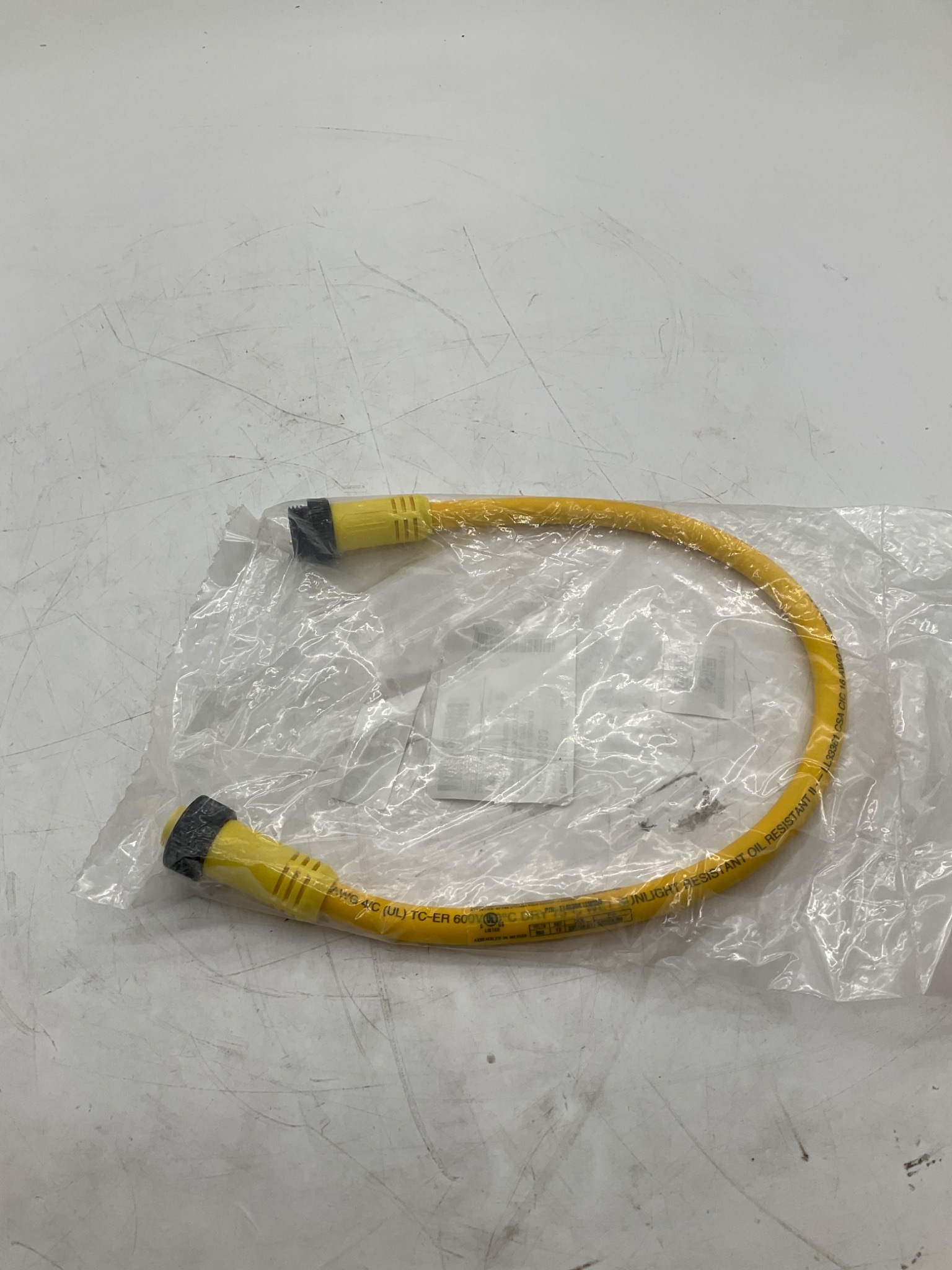 BRAD CONNECTIVITY 1300100863 Mini-Change 4-Pole Male/Female Cordset 0.5M NEW 3