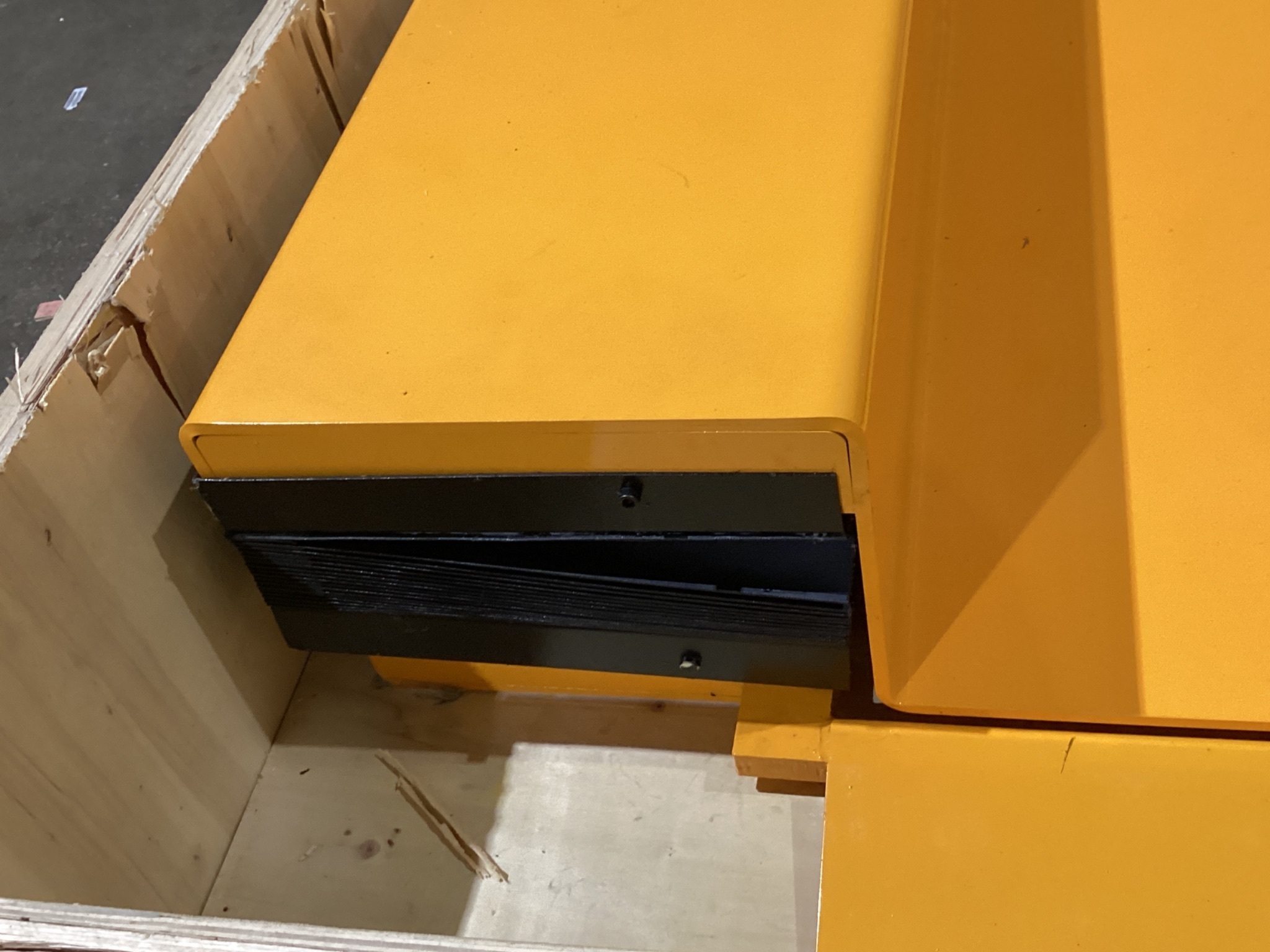 Wuxi Liford HX1000 Electric Lift Table NEW 1