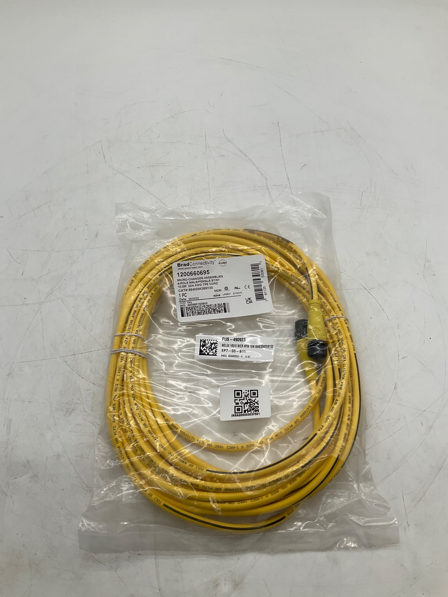 Brad Connectivity 1200660695 Micro-Change 4 Pole Male/Female Cordset 10M NEW 0
