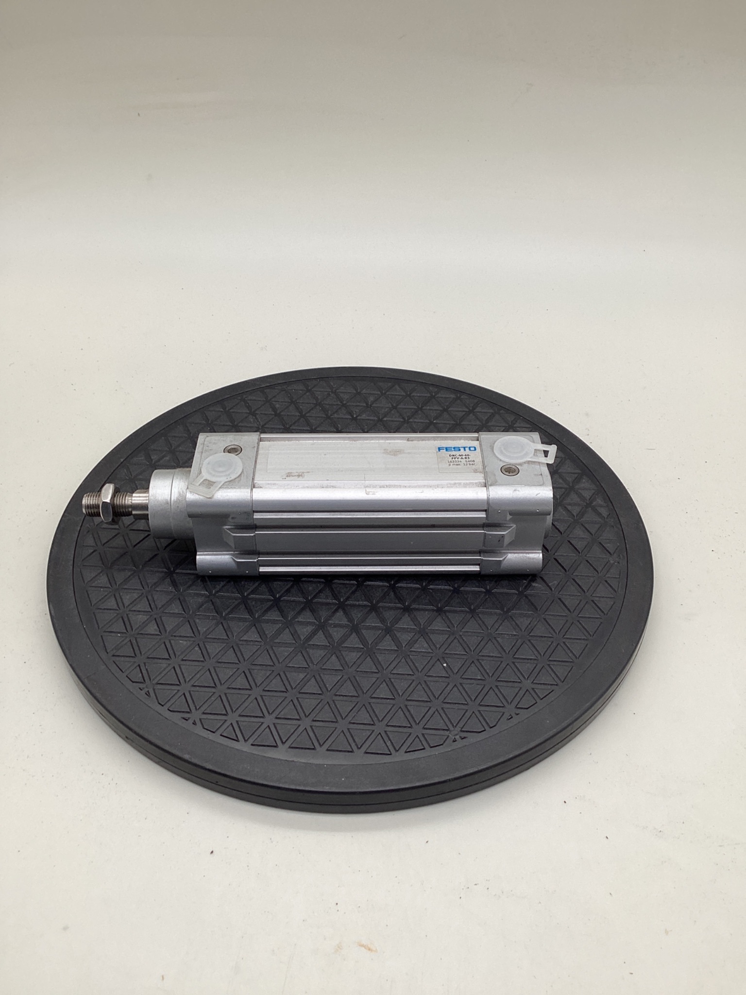 Festo DNC-40-60-PPV-A-R3 Pneumatic Cylinder 40mm Bore 60mm Stroke USED 0