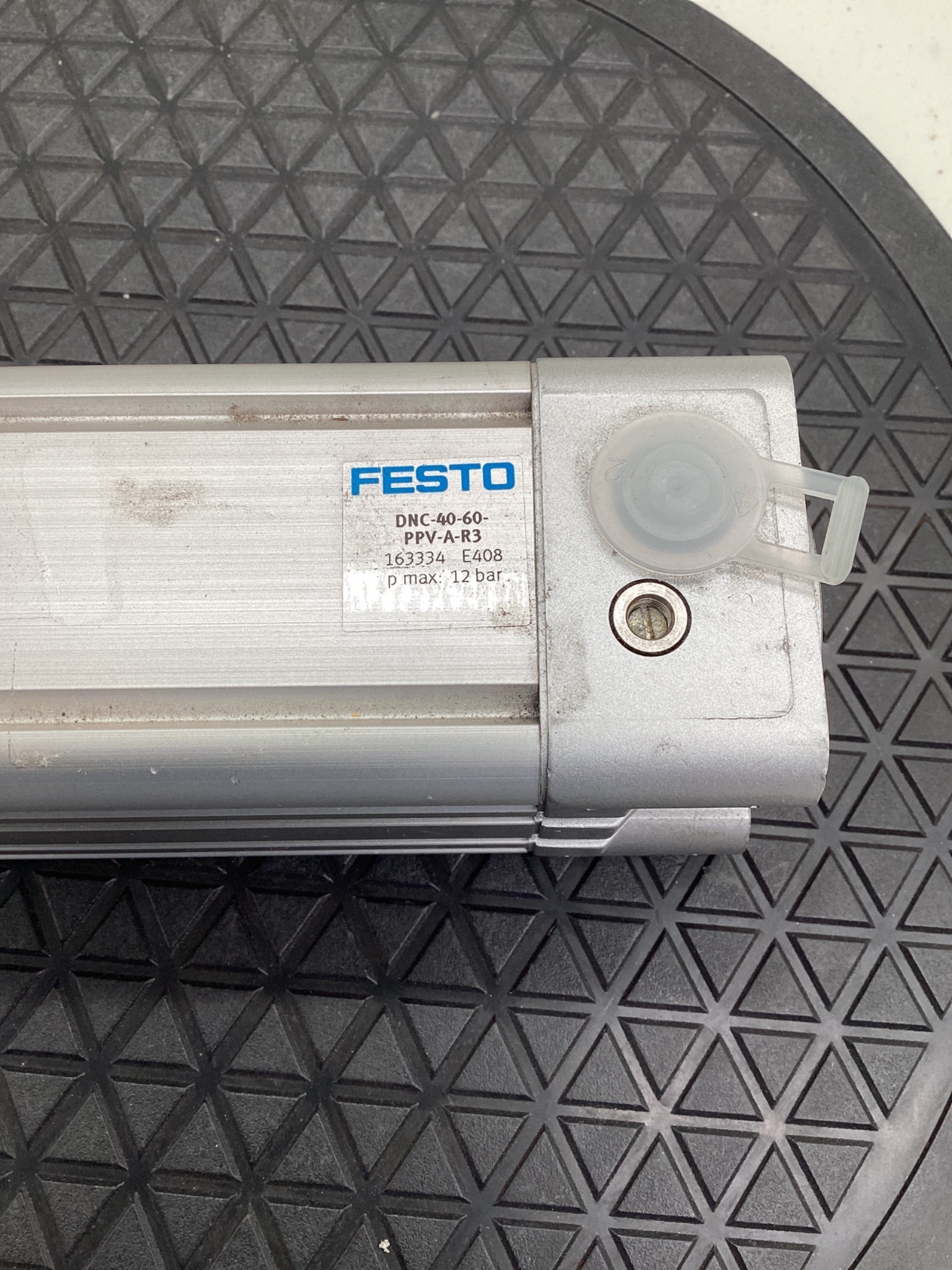 Festo DNC-40-60-PPV-A-R3 Pneumatic Cylinder 40mm Bore 60mm Stroke USED 1