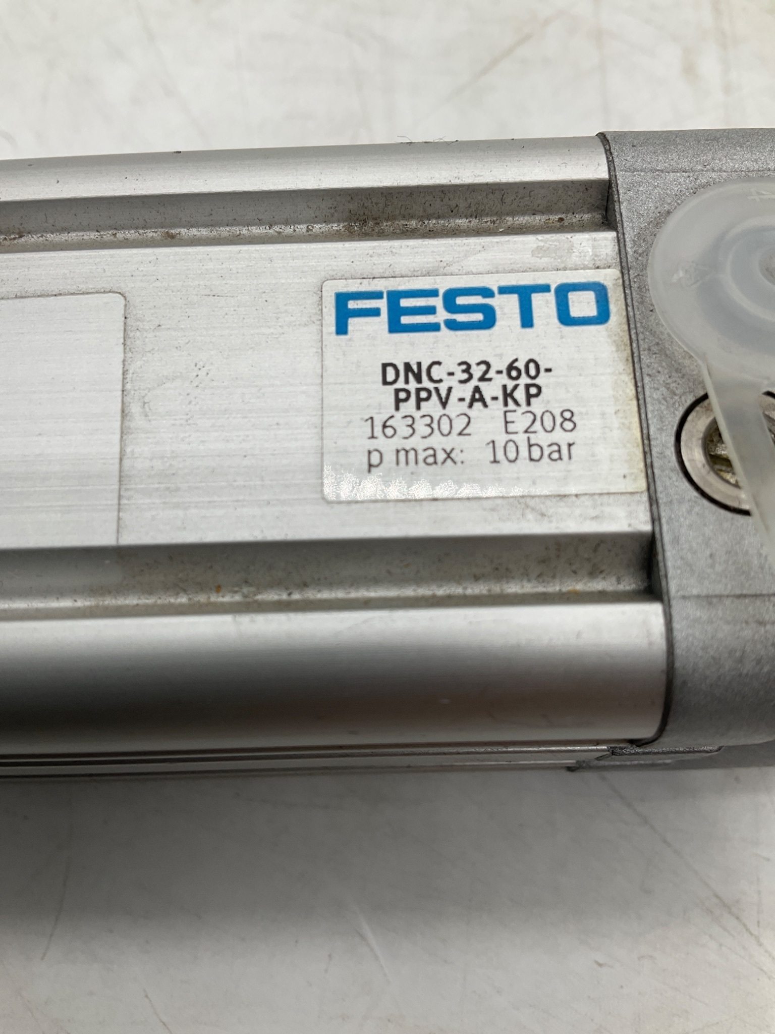 Festo DNC-32-60-PPV-A-KP Pneumatic Cylinder 32mm Bore 60mm Stroke USED 4
