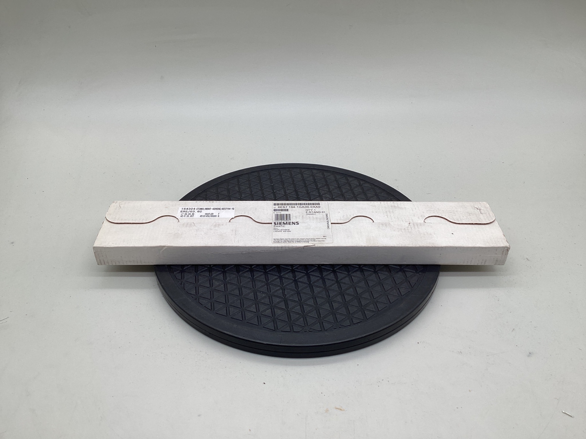 Siemens 6ES7 194-1GA00-0XA0 SIMATIC ET200S Mounting Rail 400mm NEW 0