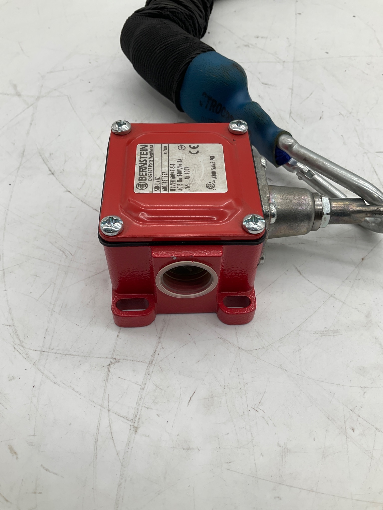Bernstein SID-UVIZ 601.1431.857 Rope Pull Safety Switch USED 4