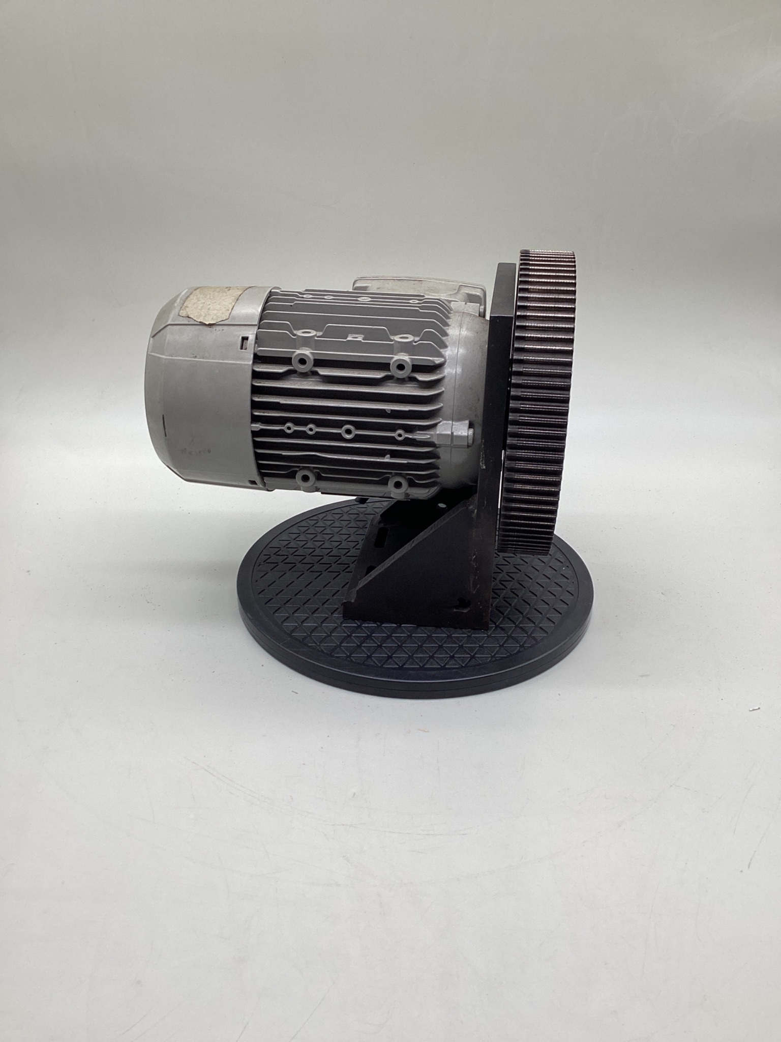 Siemens 1AV3082B / 1LE10230DB222KB4 Gearmotor With Timing Pulley 0.55kW USED 1