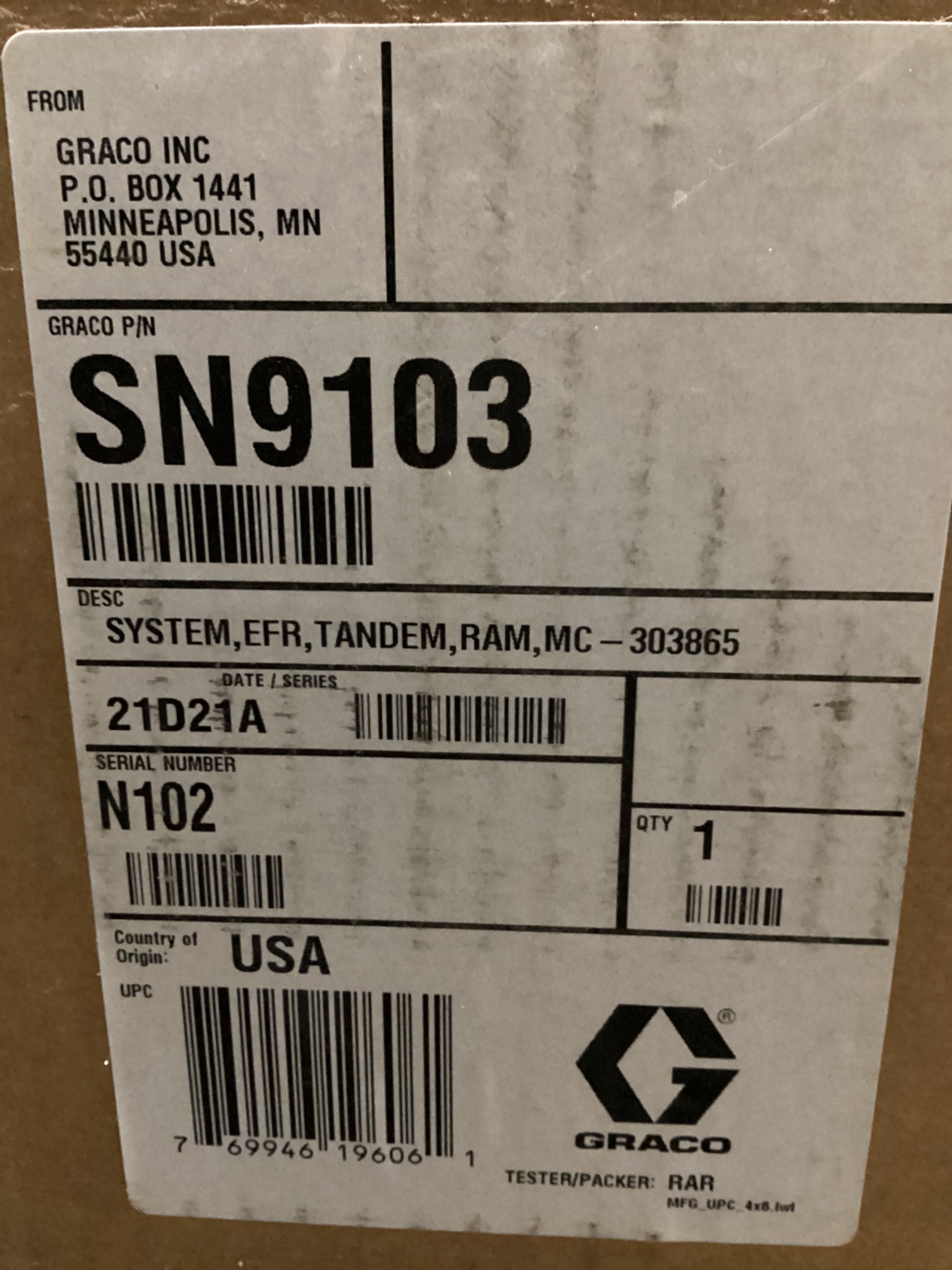 Graco EFR Tandem Ram Material Supply System SN9103 NEW 1