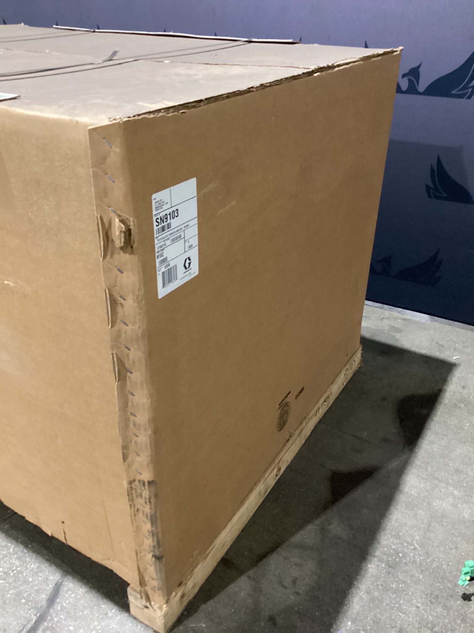 Graco EFR Tandem Ram Material Supply System SN9103 NEW 3