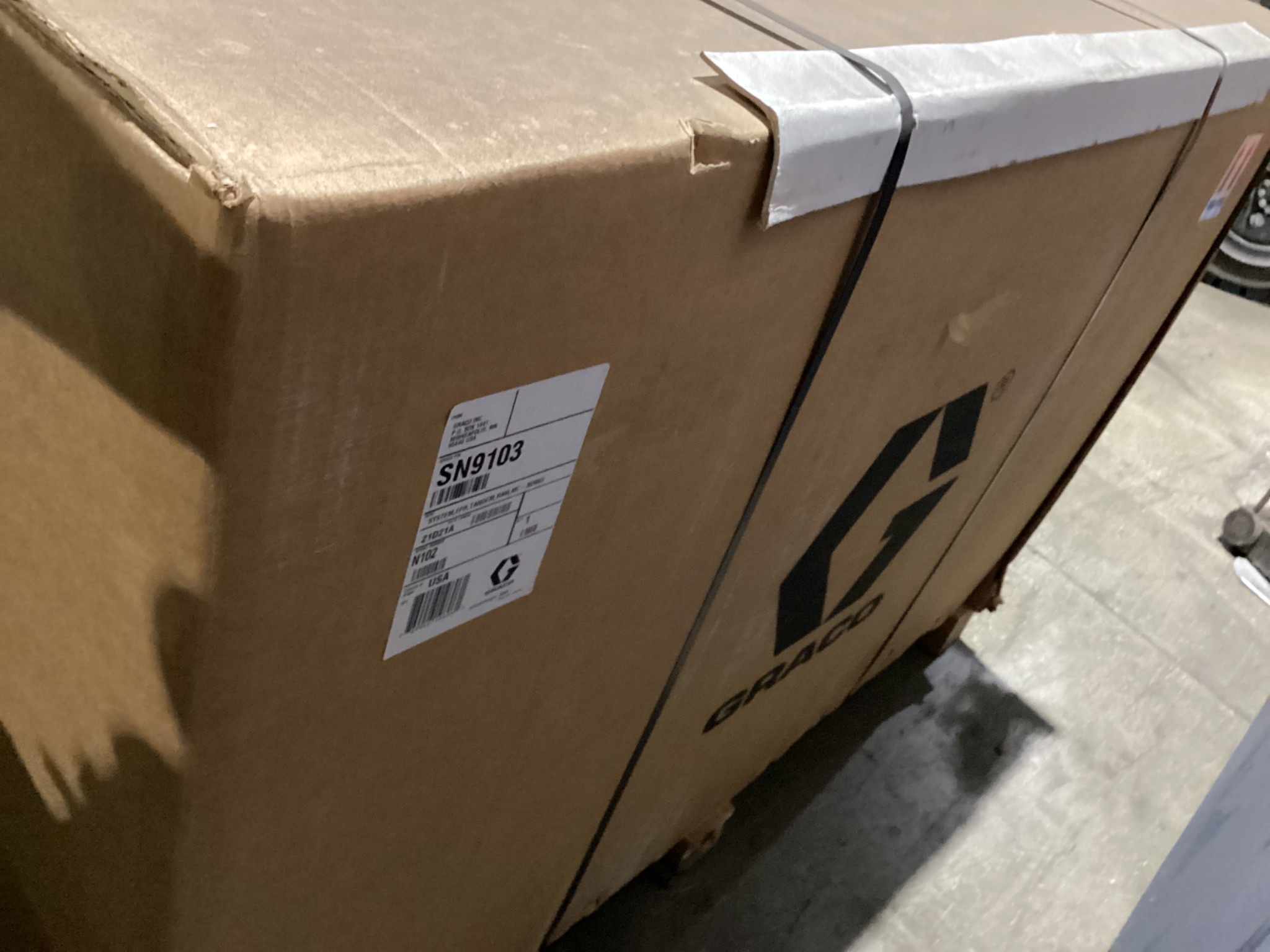 Graco EFR Tandem Ram Material Supply System SN9103 NEW 4