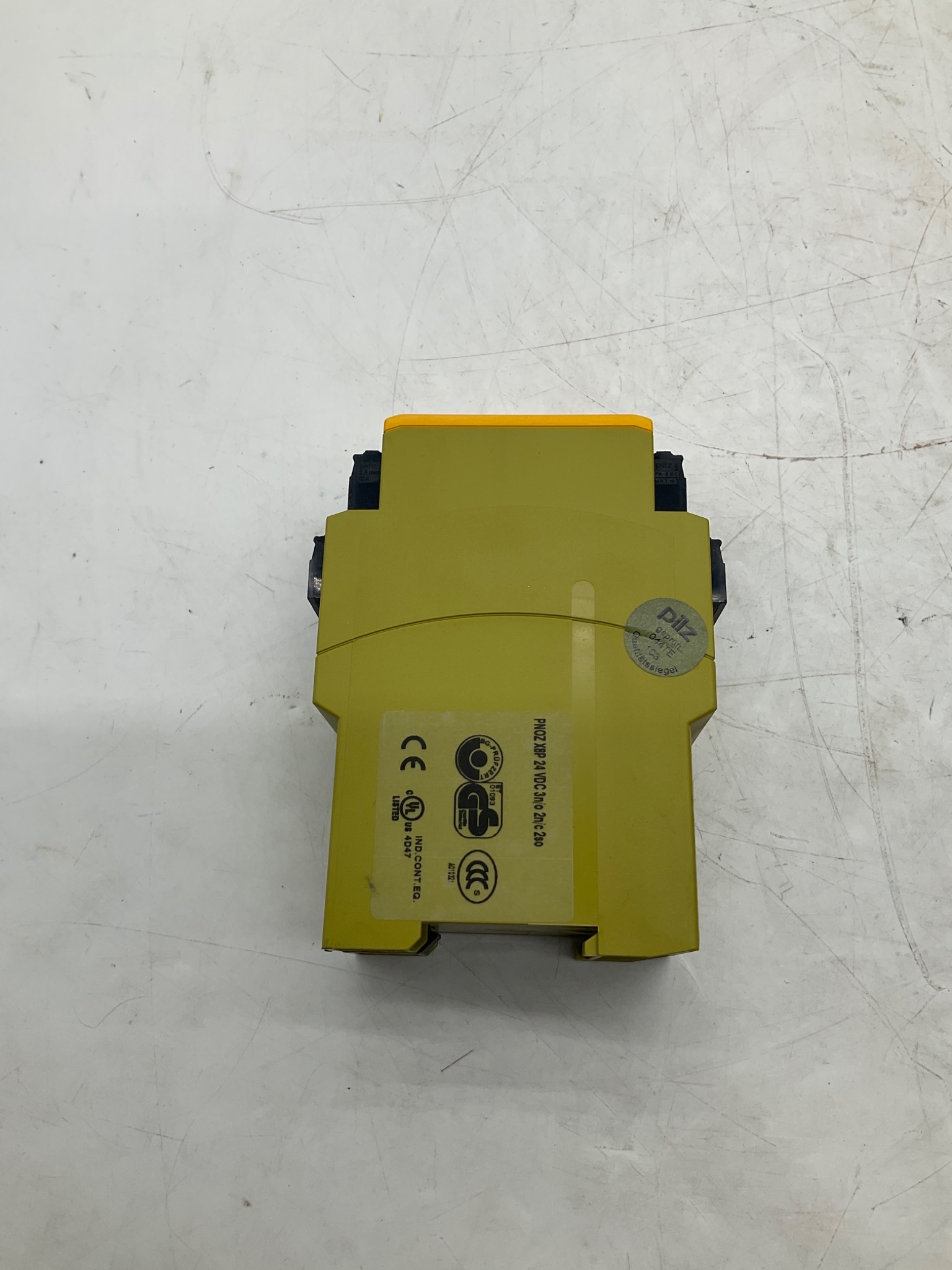 Pilz 777760 PNOZ X8P Safety Relay 24VDC 3NO 2NC NEW 3