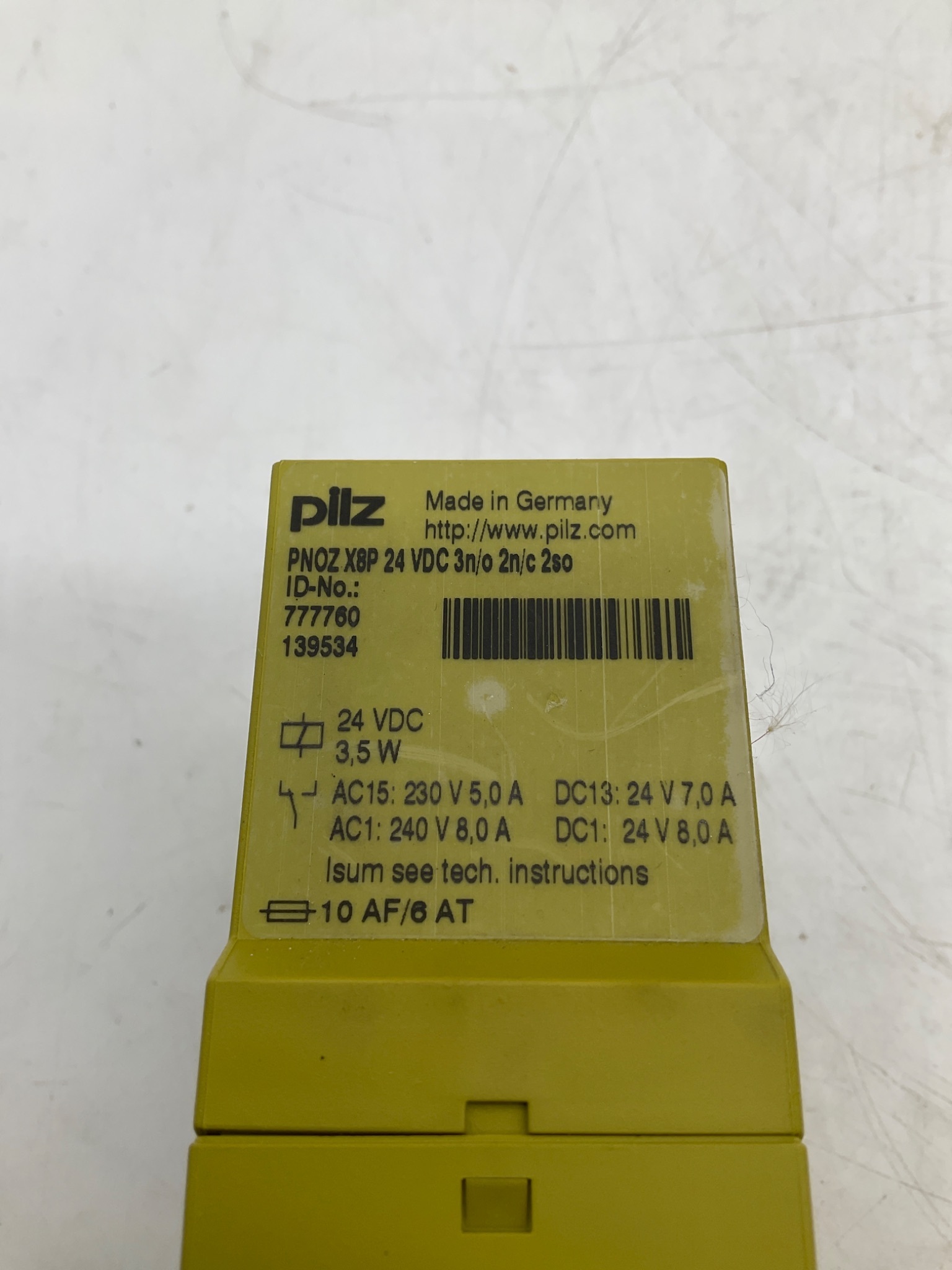 Pilz 777760 PNOZ X8P Safety Relay 24VDC 3NO 2NC NEW 5