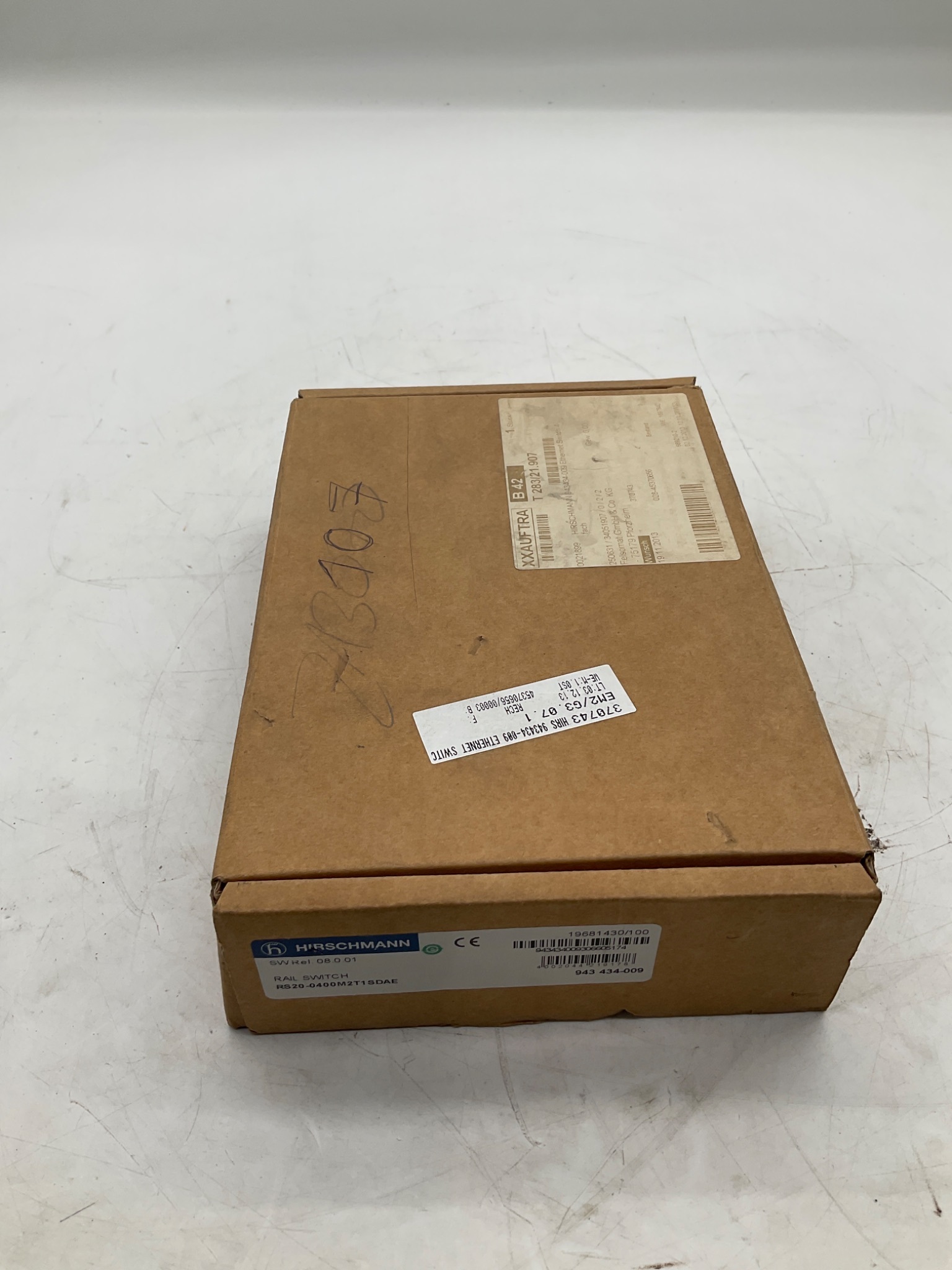 HIRSCHMANN RS20-0400M2T1SDAE Rail Ethernet Switch NEW 0