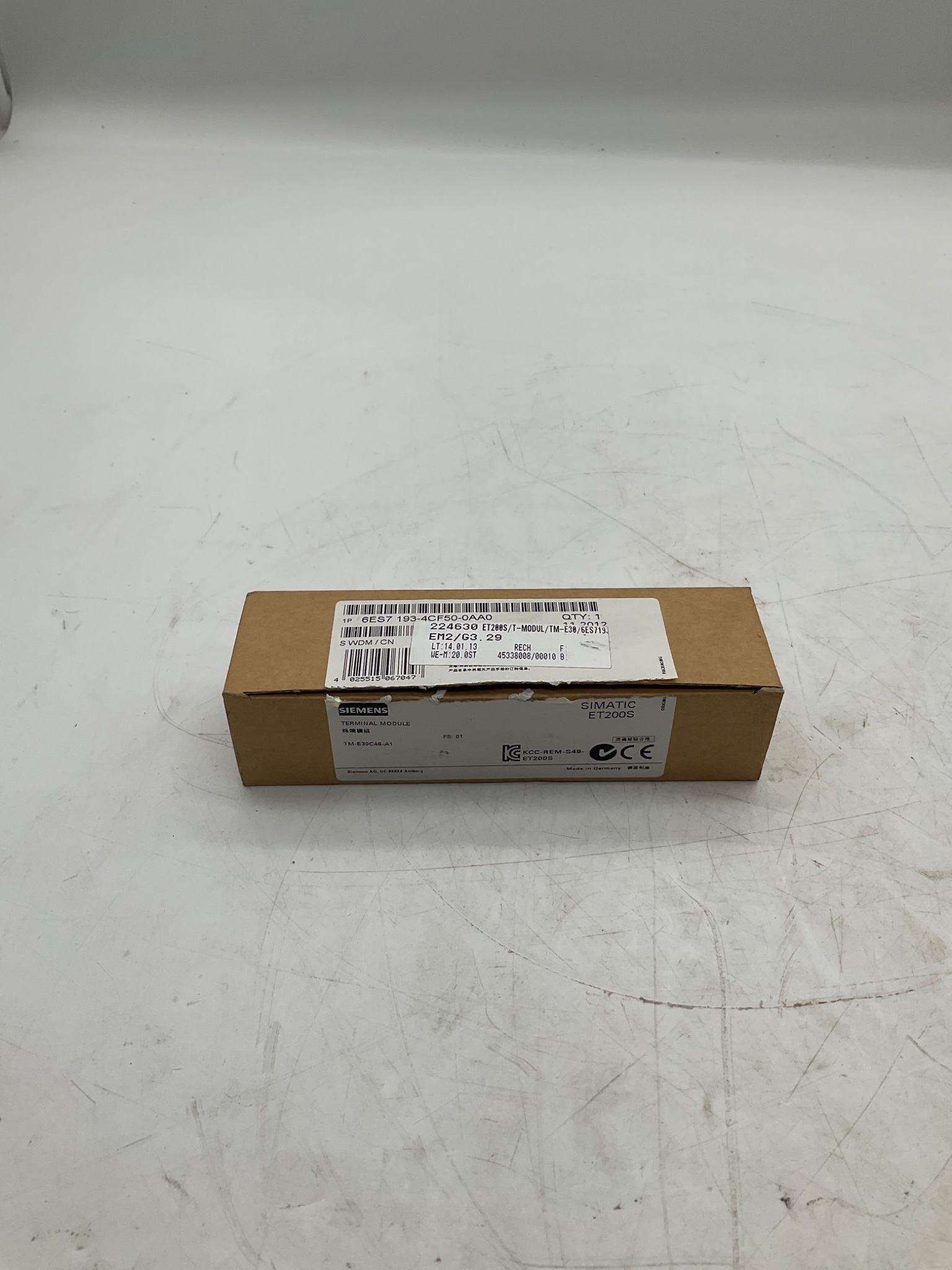 SIEMENS 6ES7 193-4CF50-0AA0 ET200S Terminal Module NEW 3