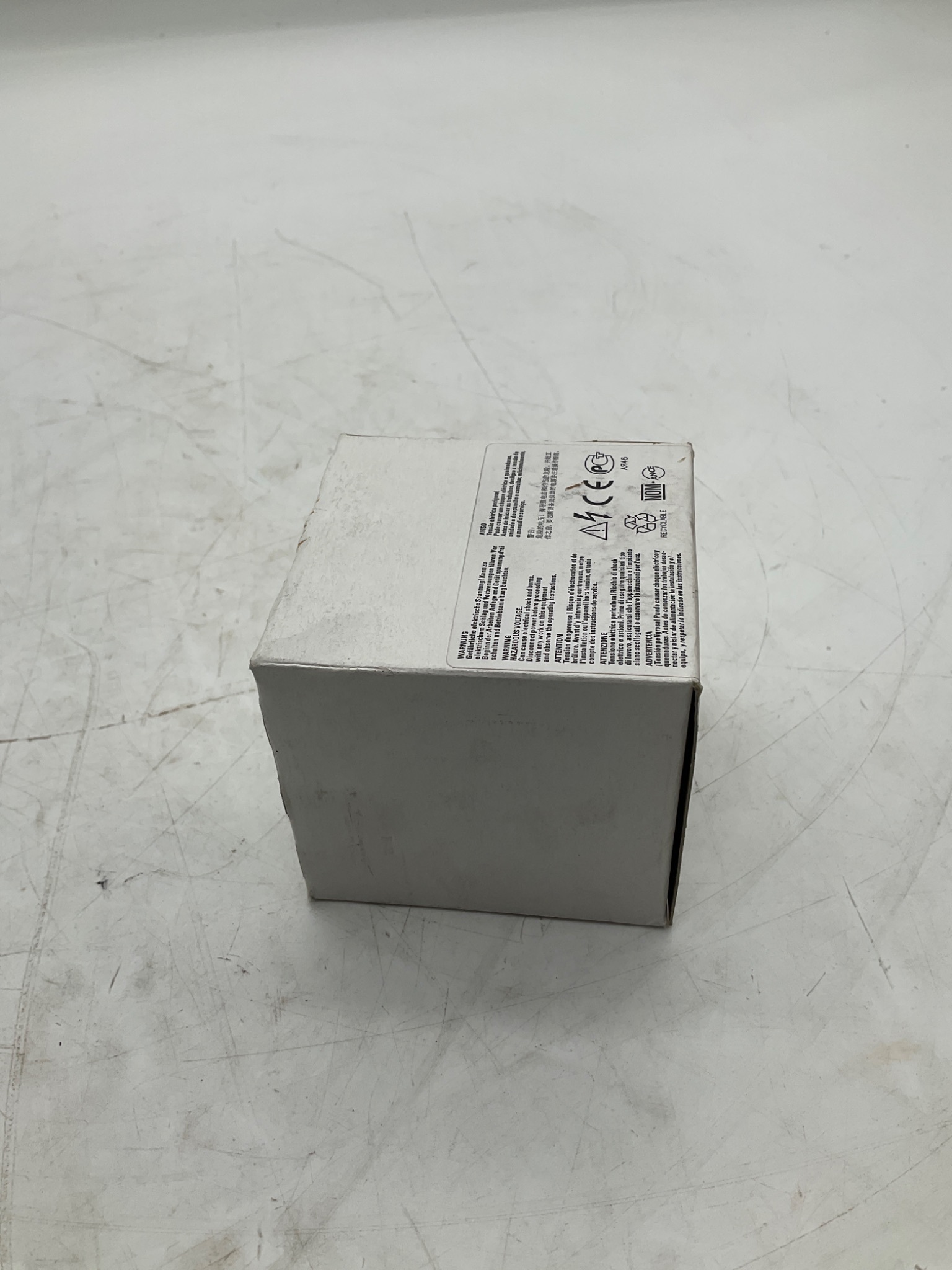 SIEMENS 8WD4 420-5AB Continuous Light Element Red 24V AC/DC NEW 2