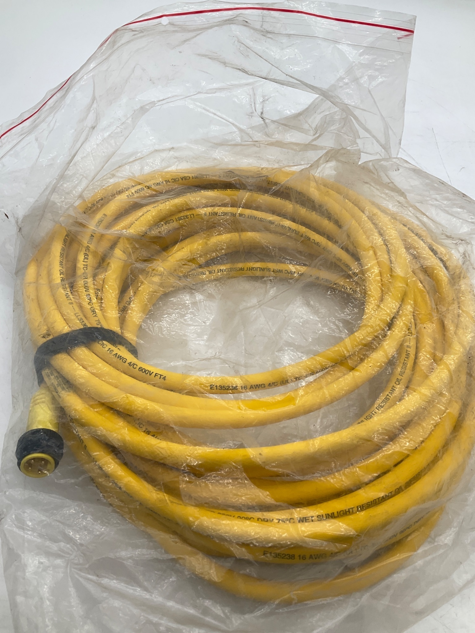 WOODHEAD 1300100877 / 114030K12M150 4-Pole Male Female Micro-Change Cordset 15M NEW 2