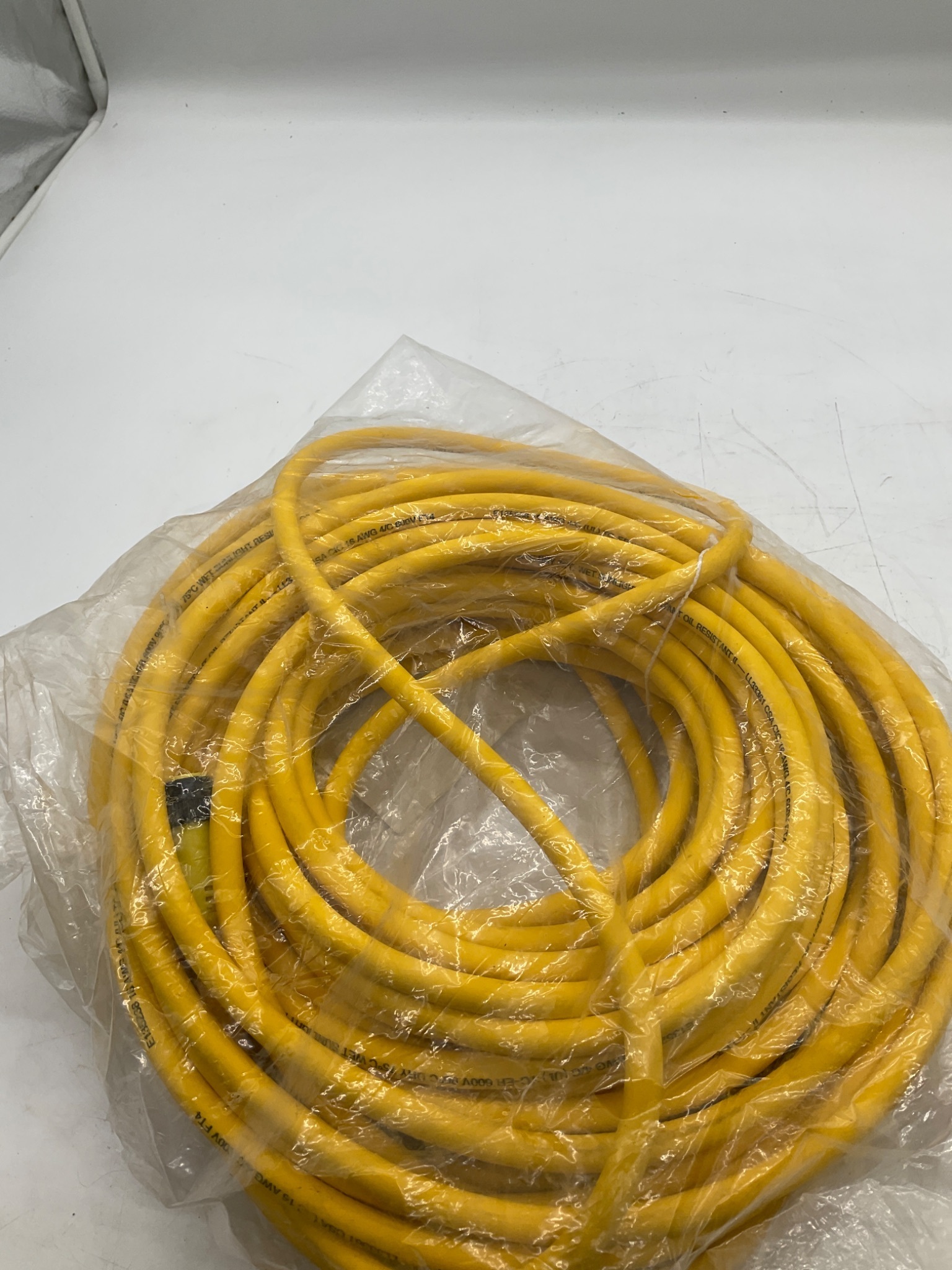 WOODHEAD 1300101683 4-Pole Male Female Mini-Change Cordset 27M NEW 2