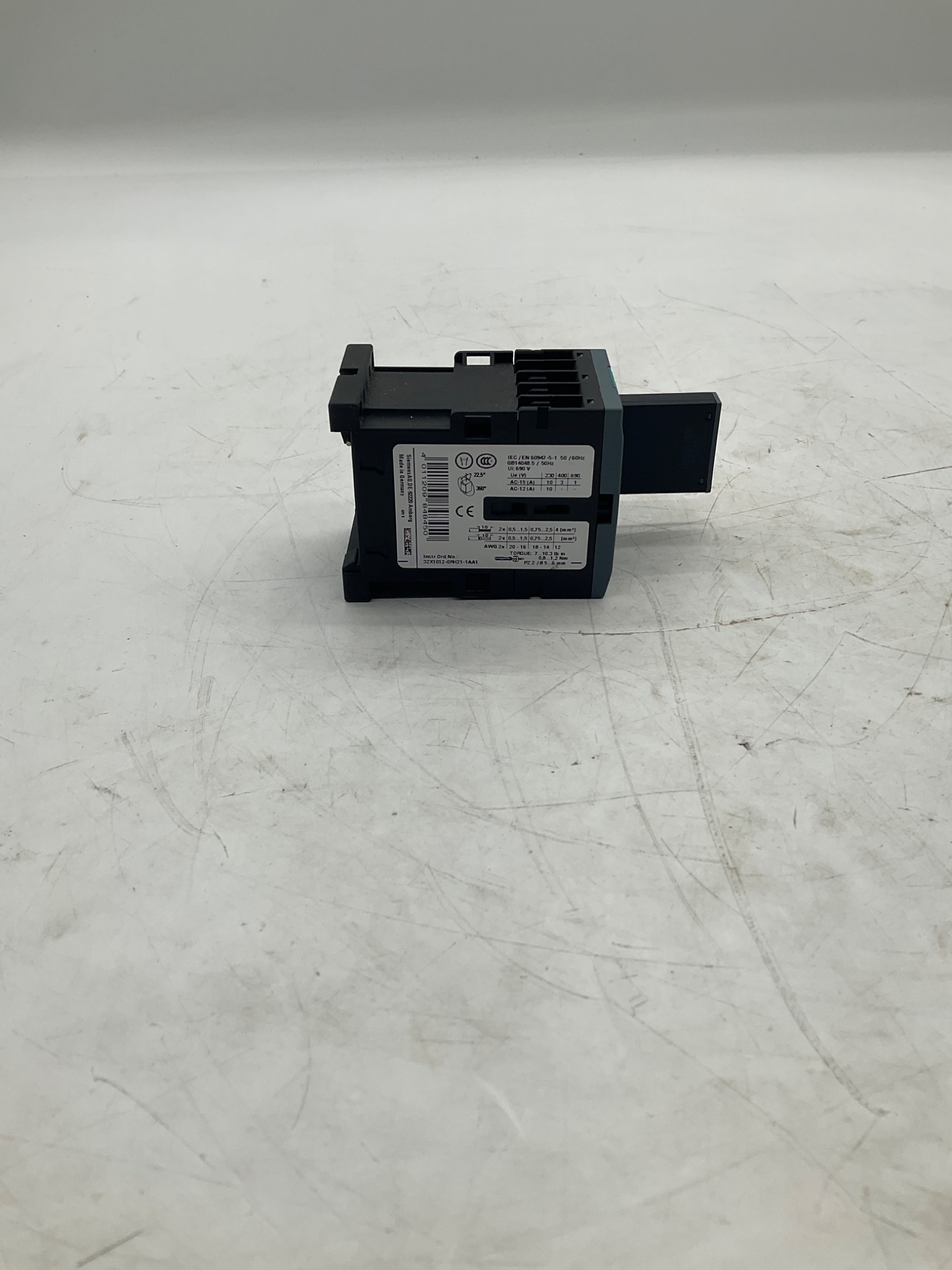 SIEMENS 3RH2131-1BB40 Control Relay w/ 3RT2916-1BB00 Suppressor USED 2