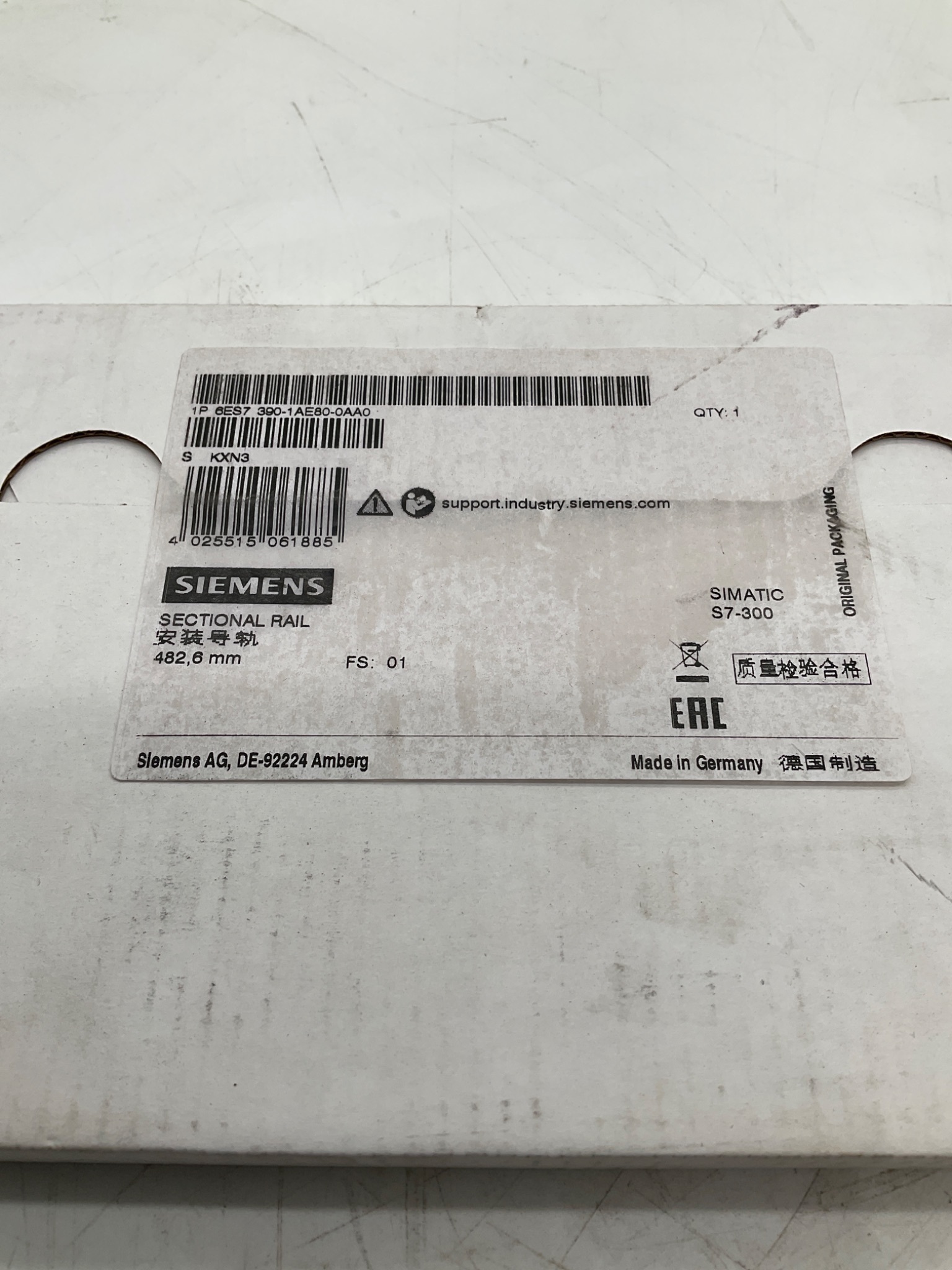 SIEMENS 6ES7 390-1AE80-0AA0 Sectional Rail 482.6mm NEW 1