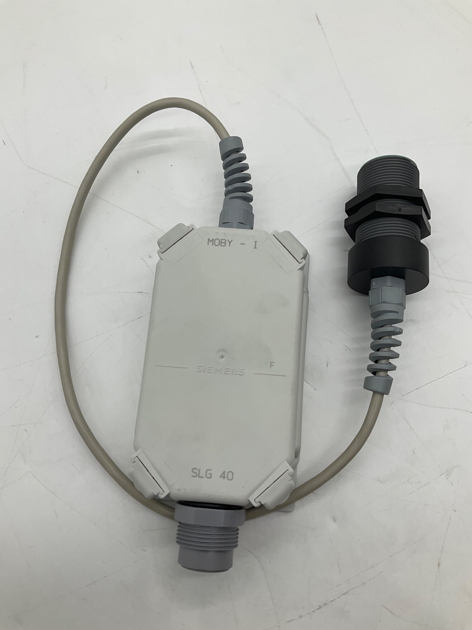SIEMENS 6GT2001-0EA10 MOBY-I SLG 40 Read/Write Head USED 1