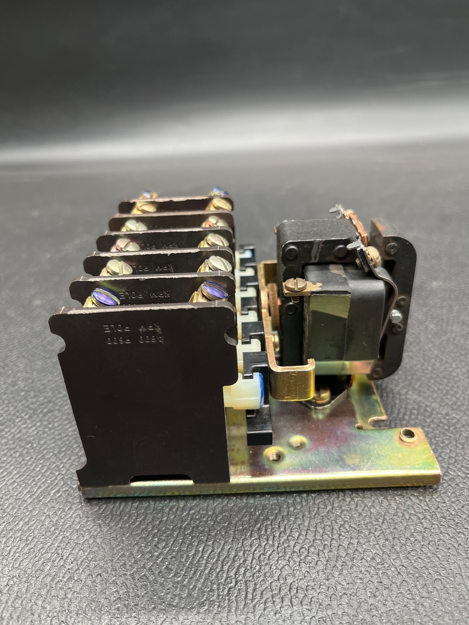 JOSLYN CLARK INDUSTRIAL CONTROL RELAY 5U6-2-76 - NEW 3