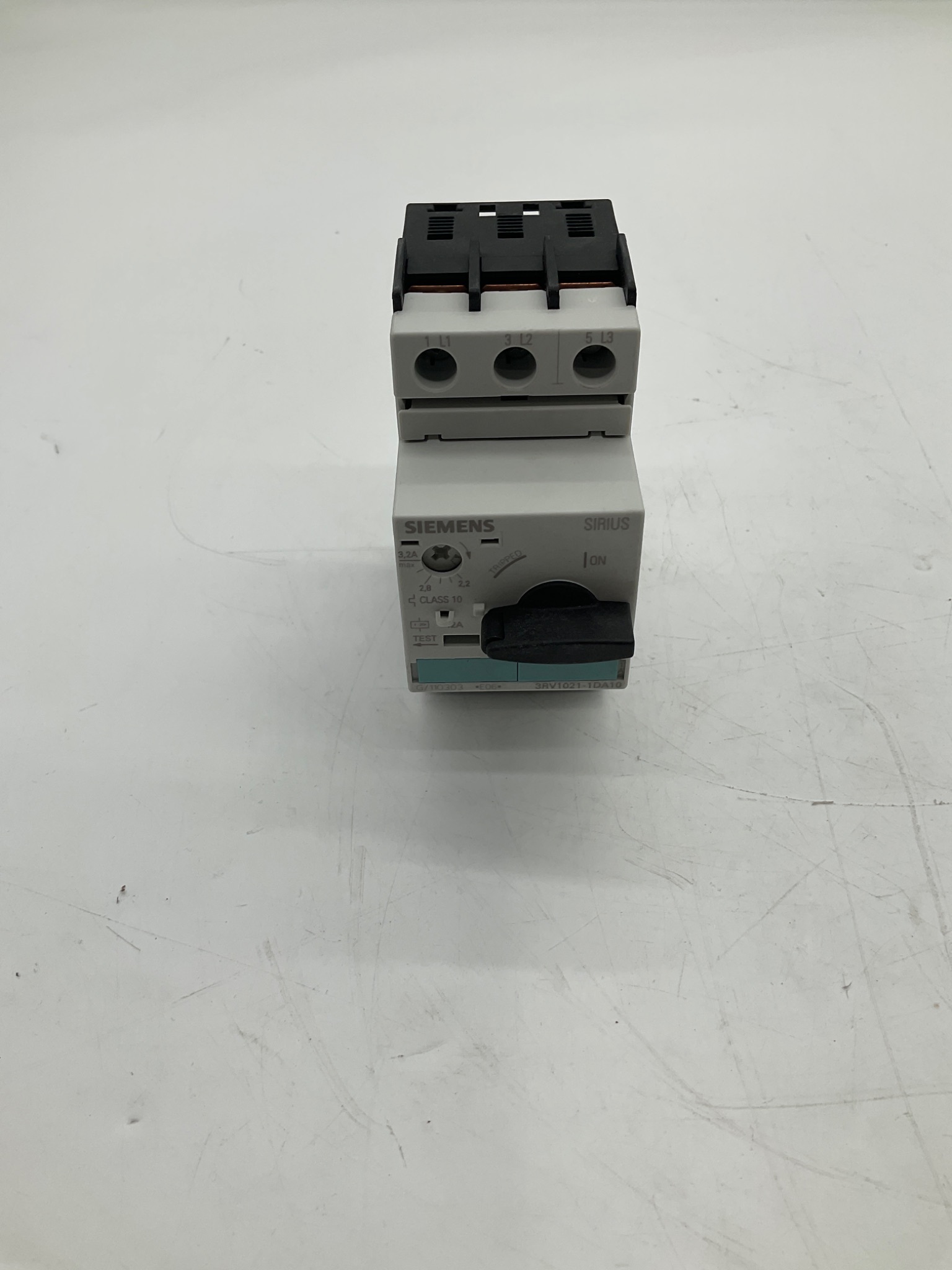 SIEMENS 3RV1021-1DA10 Motor Protection Circuit Breaker 2.2-3.2A USED 0