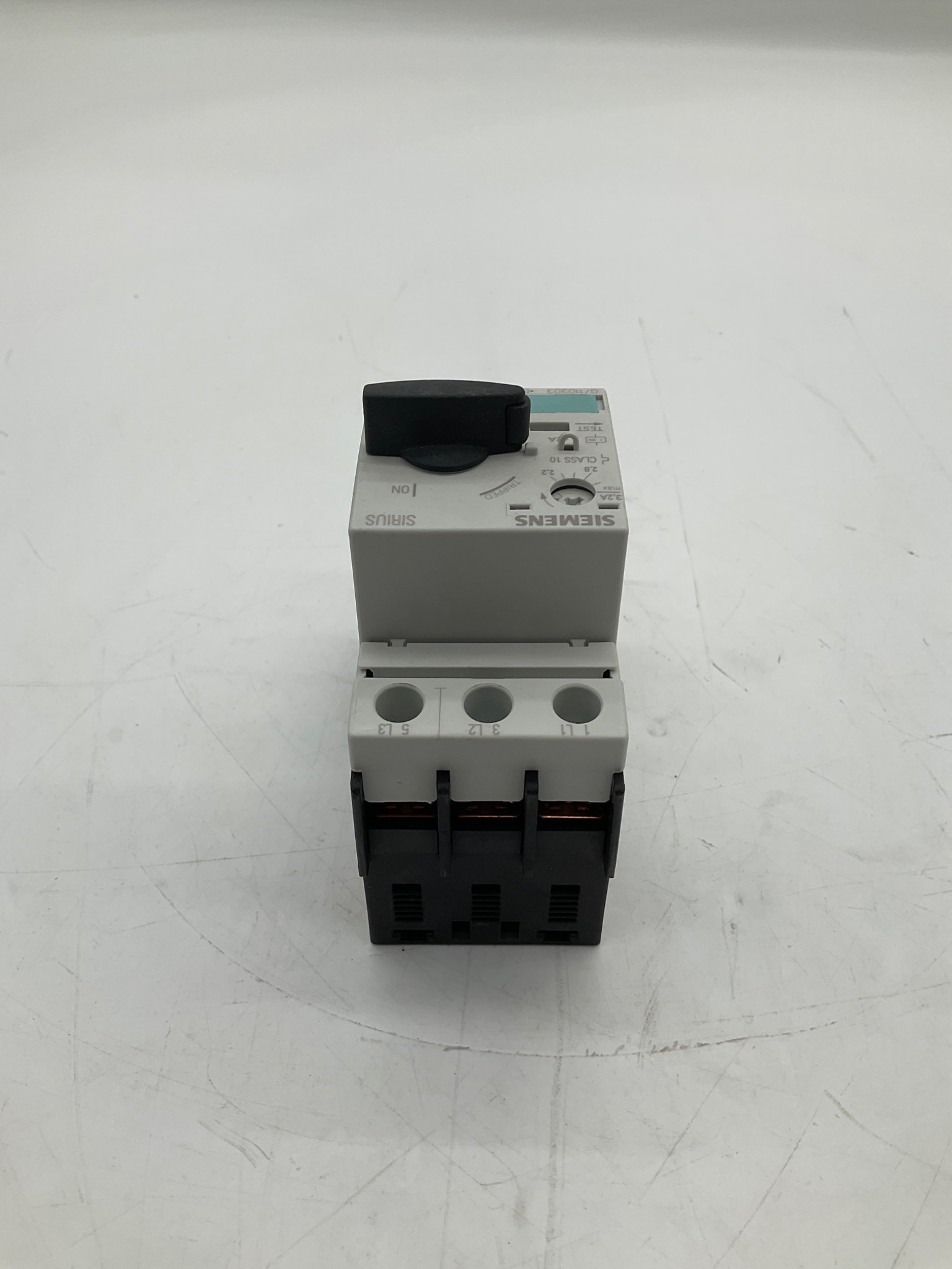 SIEMENS 3RV1021-1DA10 Motor Protection Circuit Breaker 2.2-3.2A USED 3