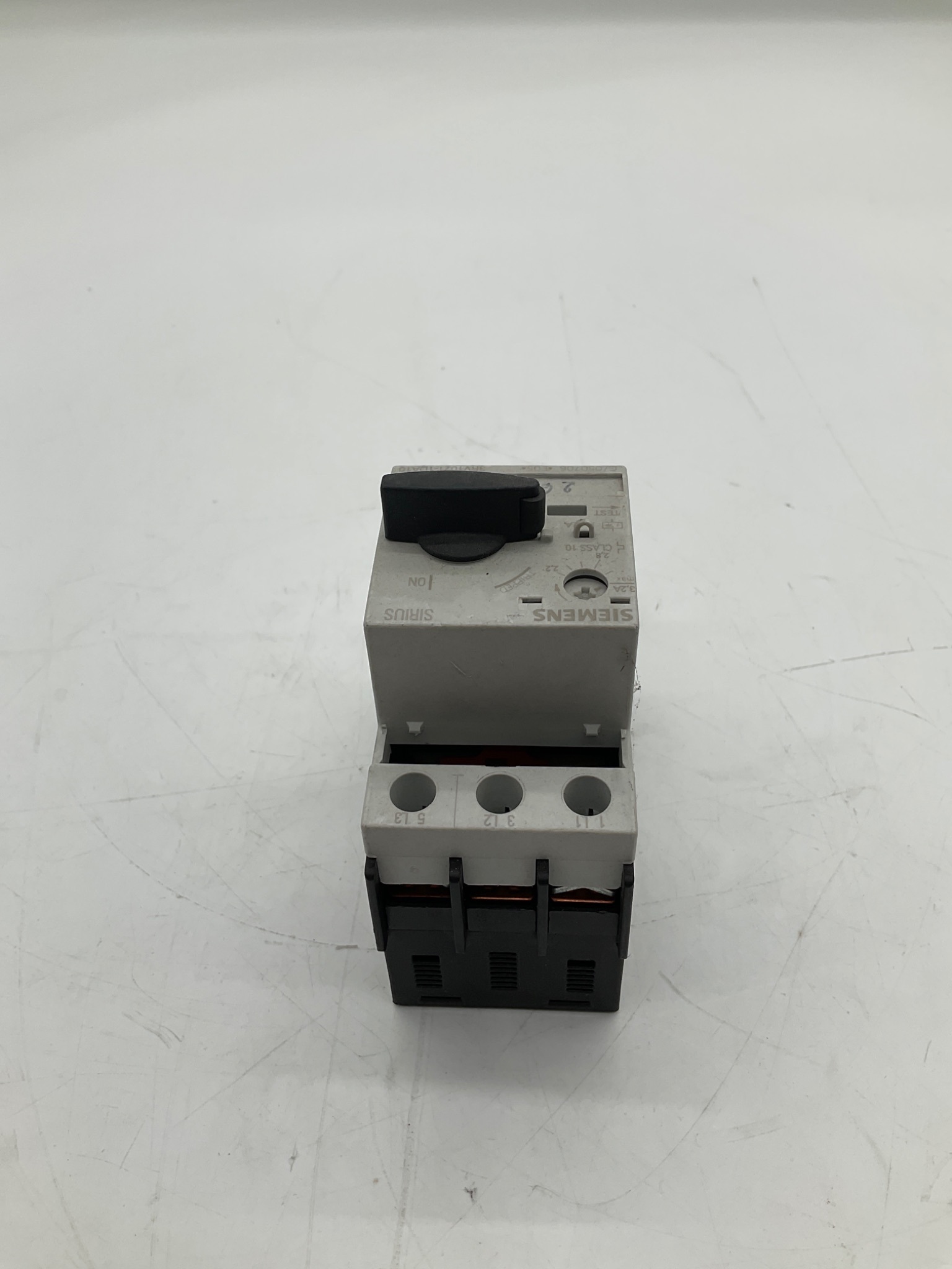 SIEMENS 3RV1021-1DA10 Motor Protection Circuit Breaker 2.2-3.2A USED 3