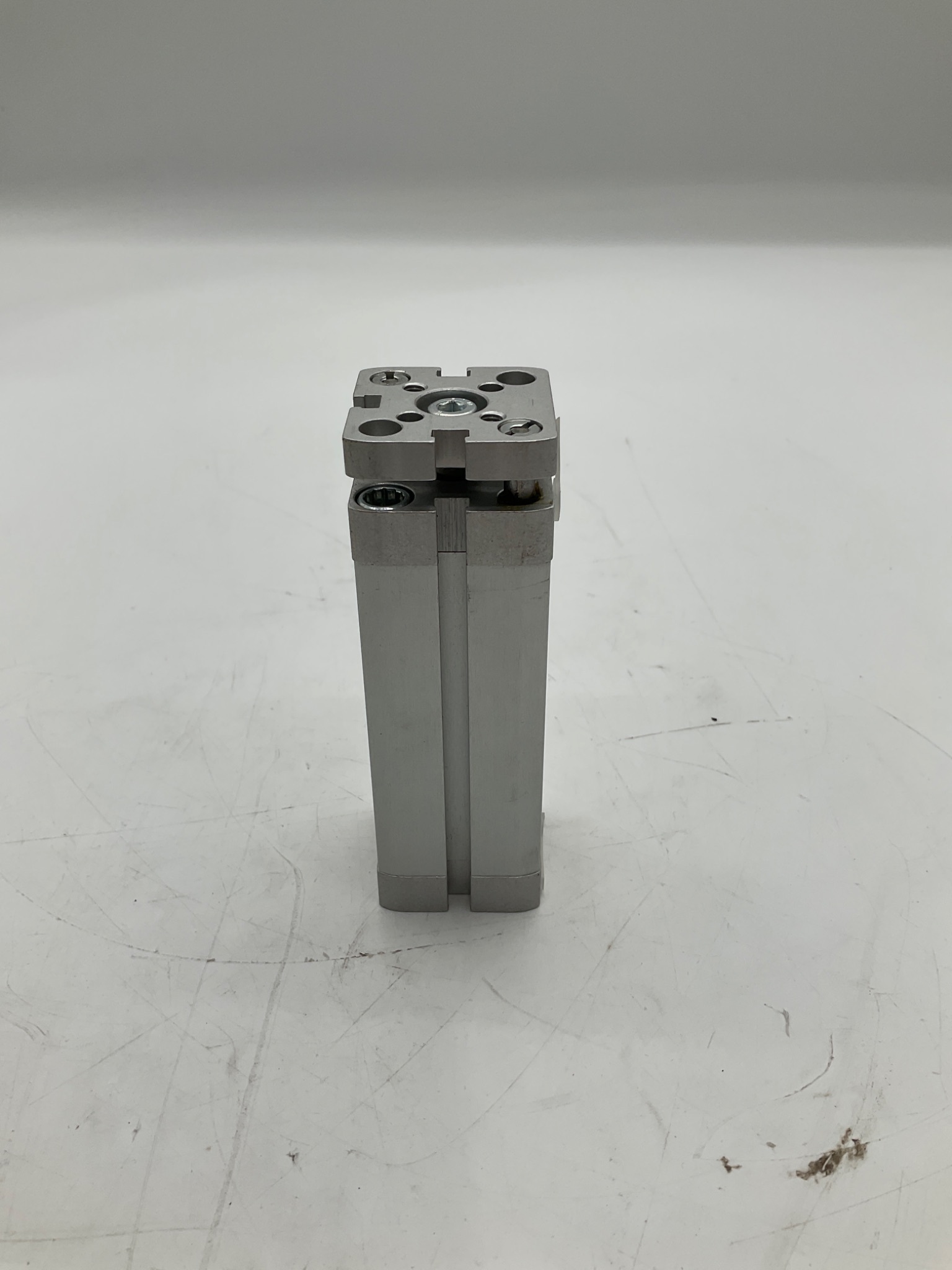 FESTO ADNGF-25-70-P-A Compact Pneumatic Cylinder 25mm Bore 70mm Stroke USED 2