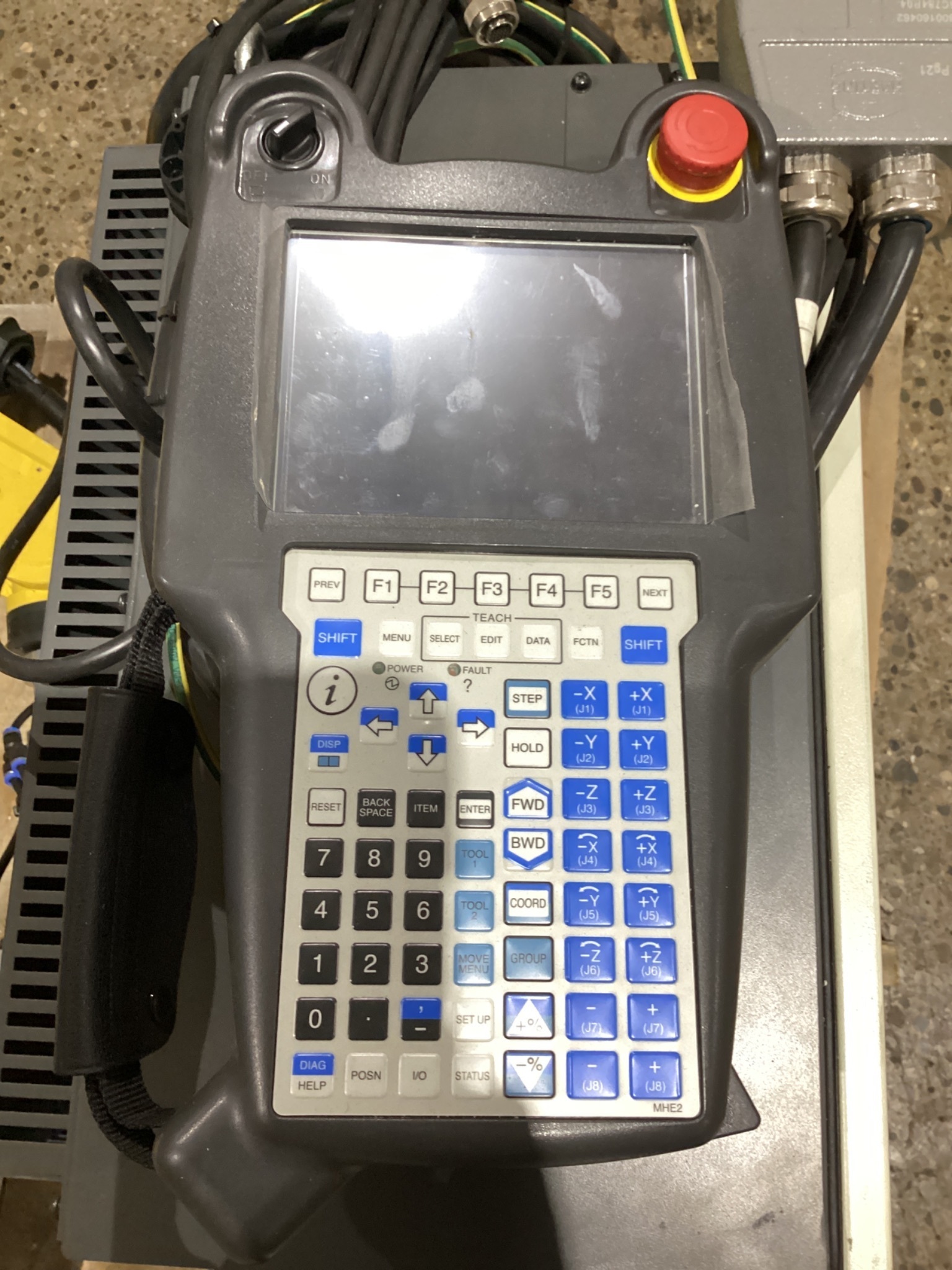 FANUC LR Mate 200iD/7L Robot w/ R-30iB Mate PLUS Controls & Pendant USED 4