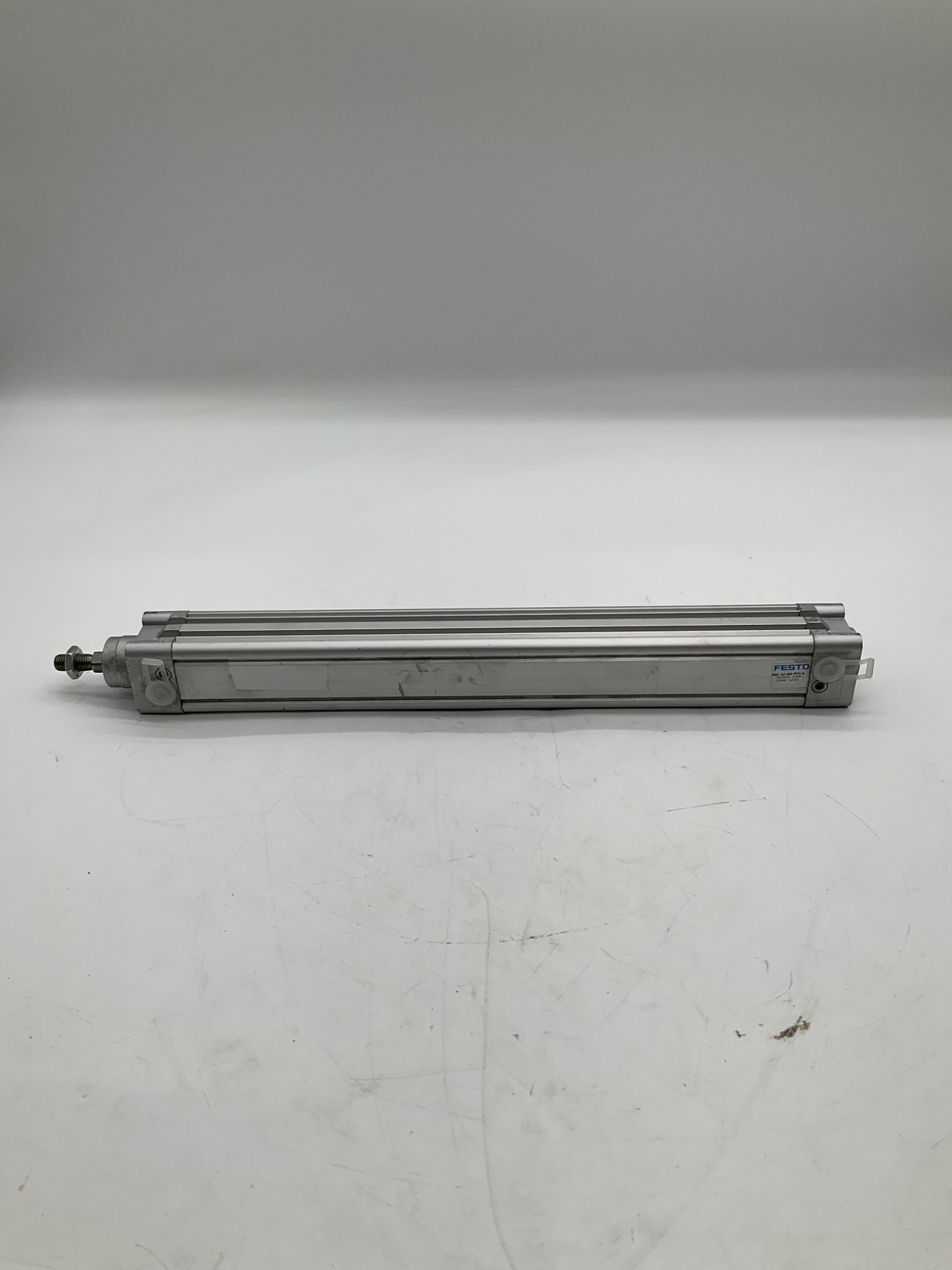 FESTO DNC-32-300-PPV-A ISO Pneumatic Cylinder 32mm Bore 300mm Stroke USED 0
