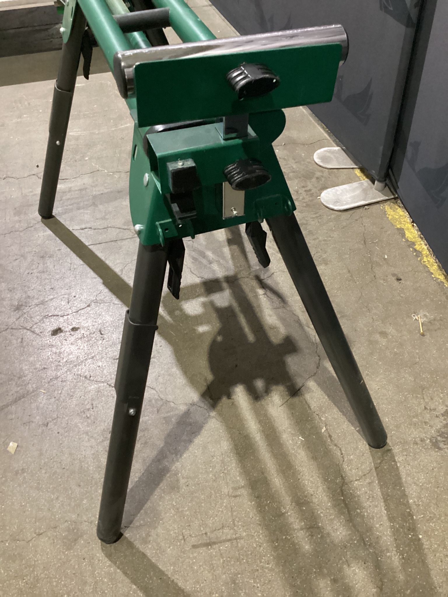 MASTERFORCE MX124 Universal Folding Miter Saw Stand USED 2