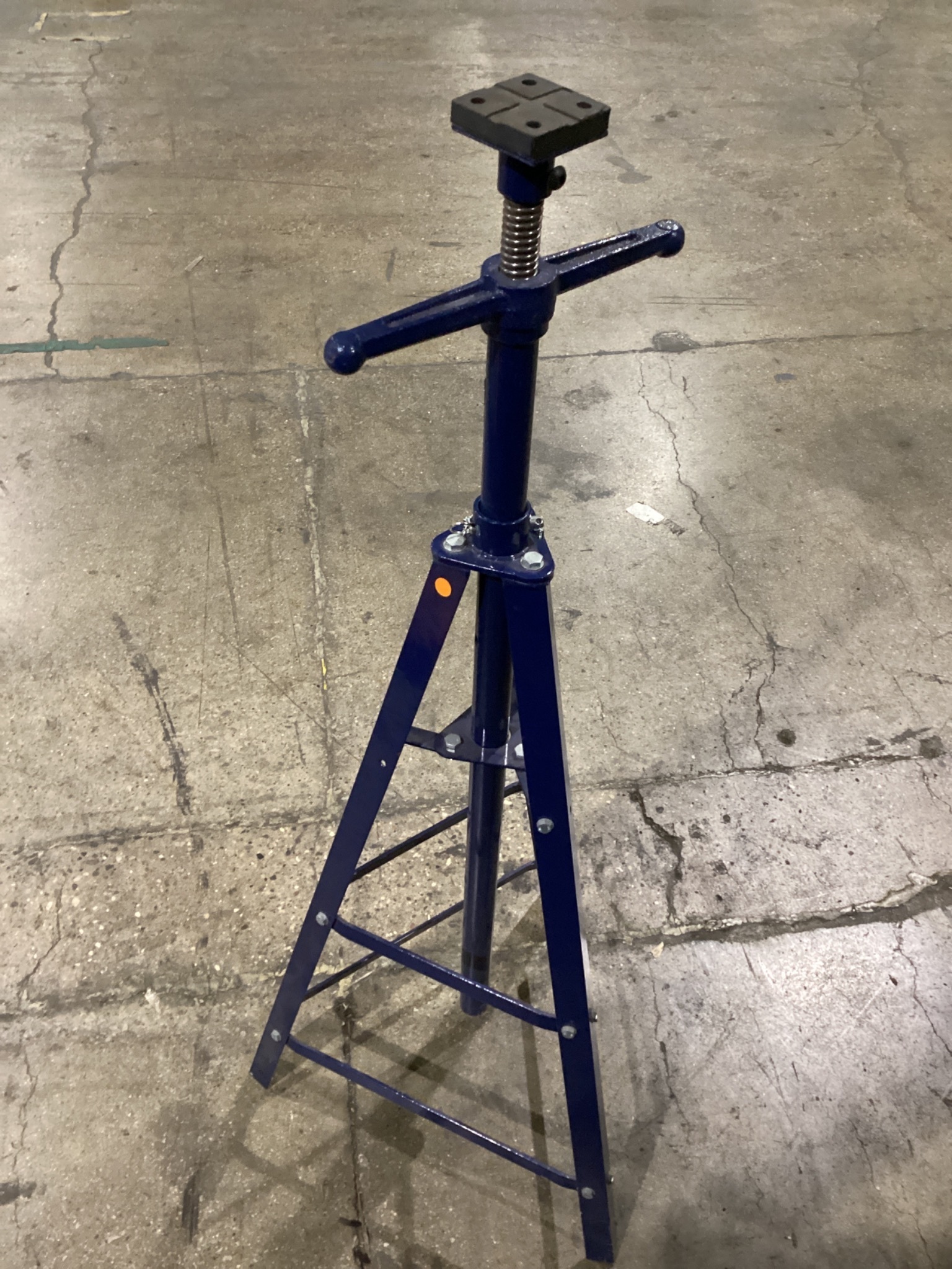 TCE TCE42009 Professional High Reach Jack Stand 4000 LB Capacity USED 3