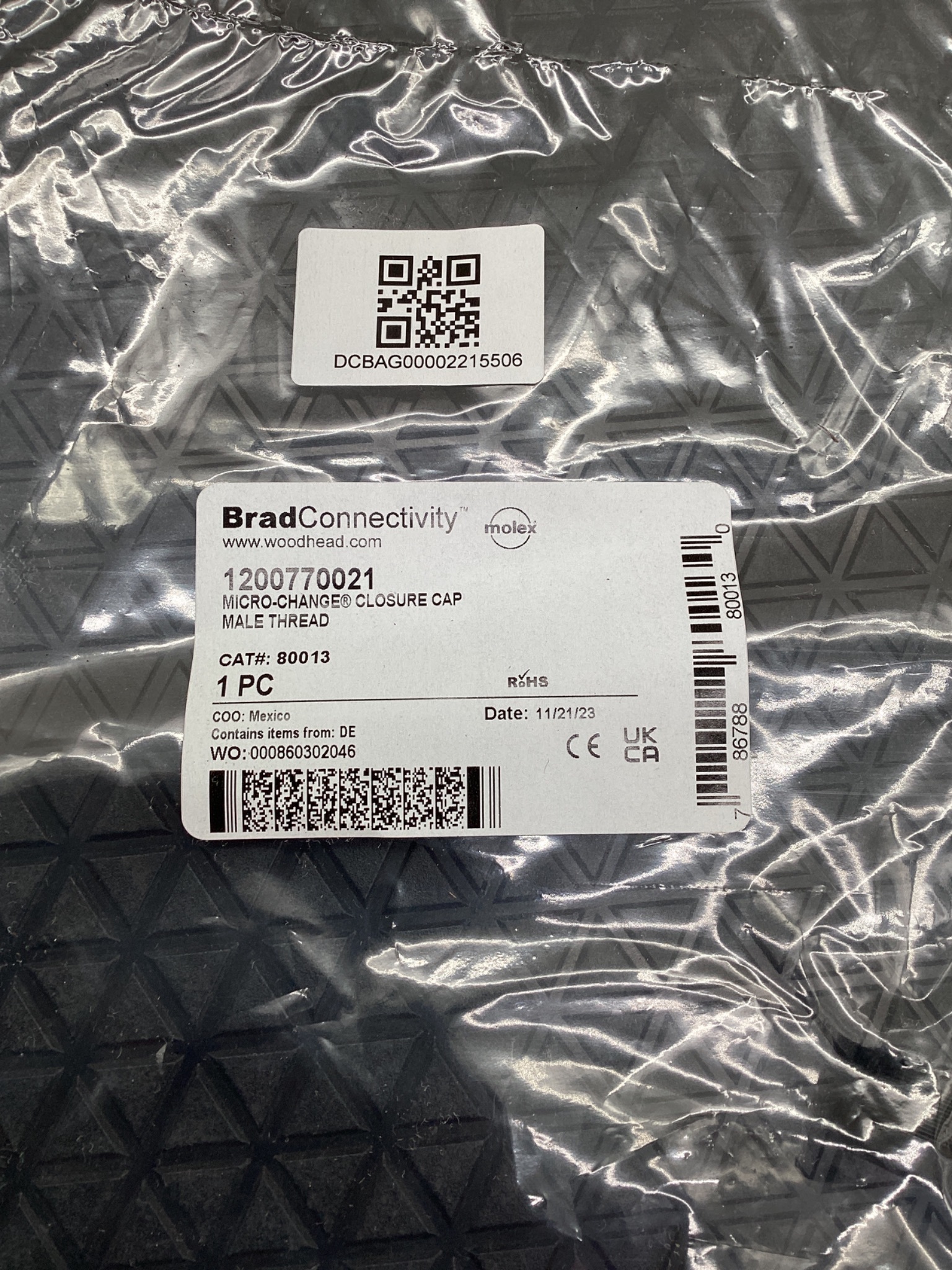 BRAD CONNECTIVITY 1200770021 Micro-Change Male Thread Closure Cap NEW 1