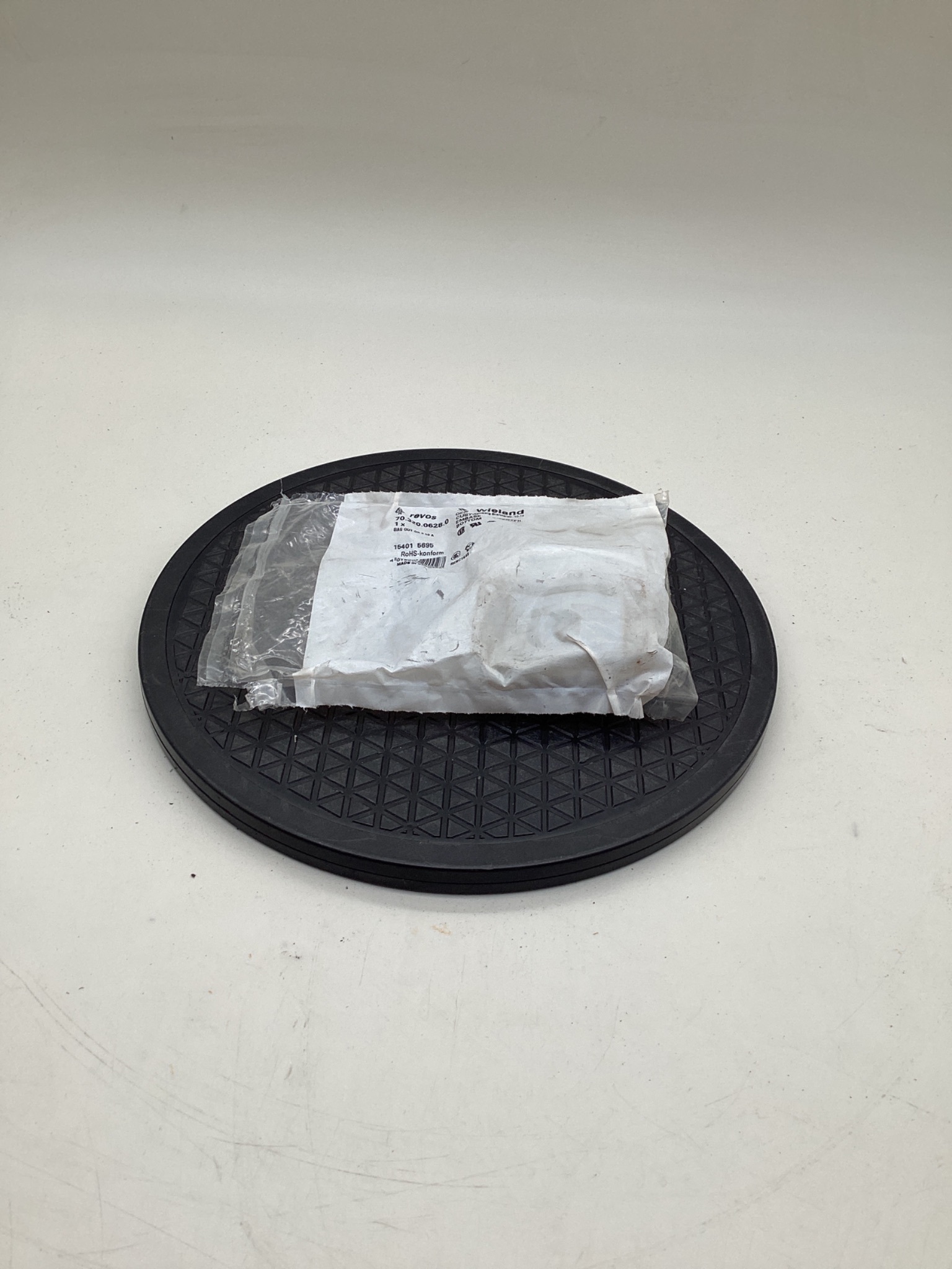 WIELAND 70.320.0628.0 REVOS Connector Hood Bottom 6 Position 50A NEW 0
