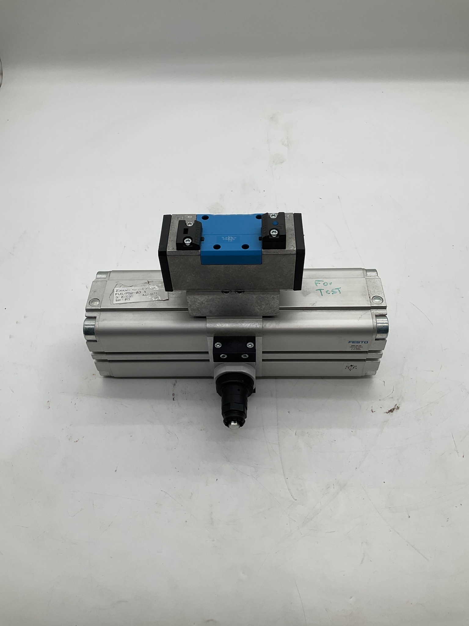 FESTO DPA-63-10 Pneumatic Rotary Actuator USED 1
