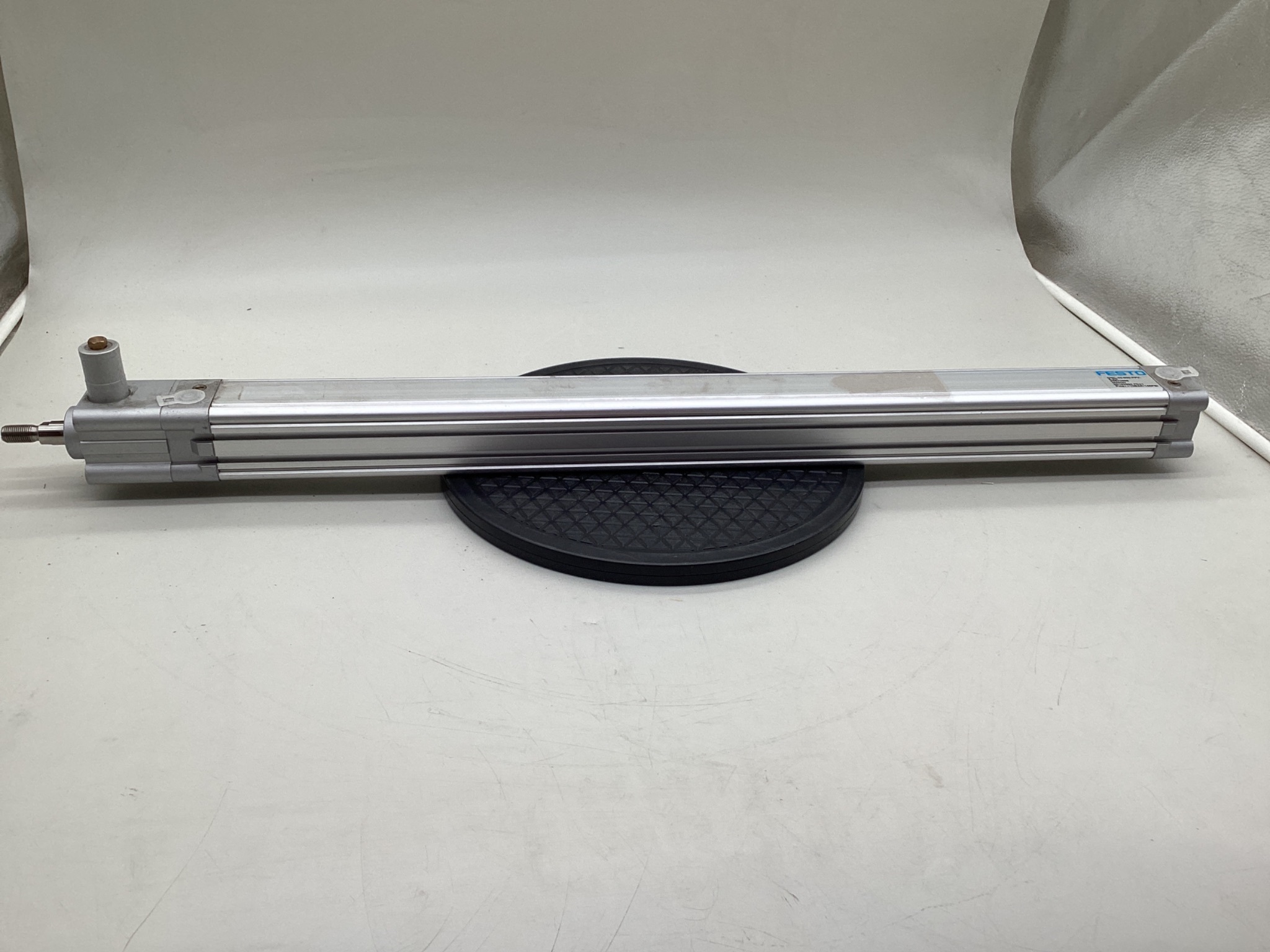 FESTO DNC-40-600-PPV-A-KP ISO Pneumatic Cylinder USED 0